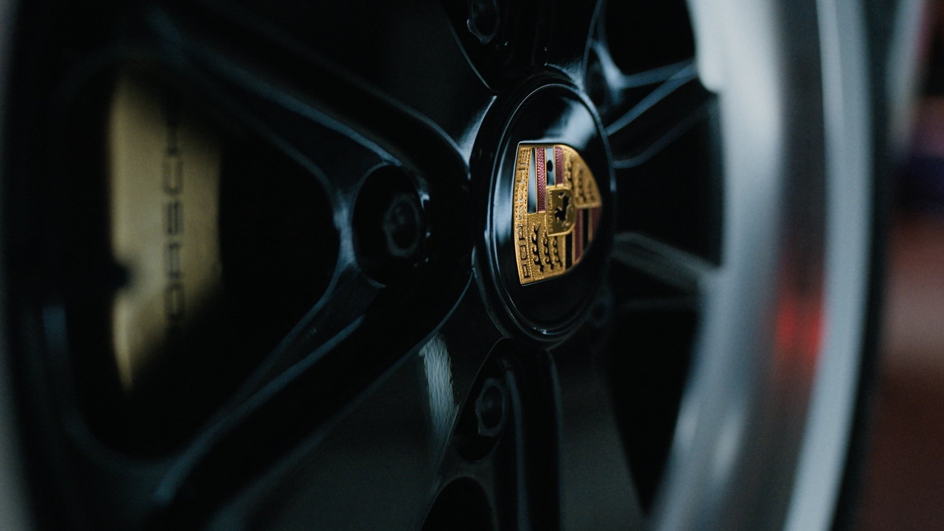 Porsche-911-996-brand-documentary-matt-page-film-director-james-copson7.jpg