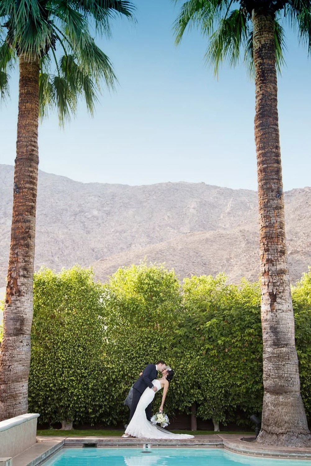 Talavera-Palm-Springs-Hotel-Special-Events-Couple-Kissing.jpg