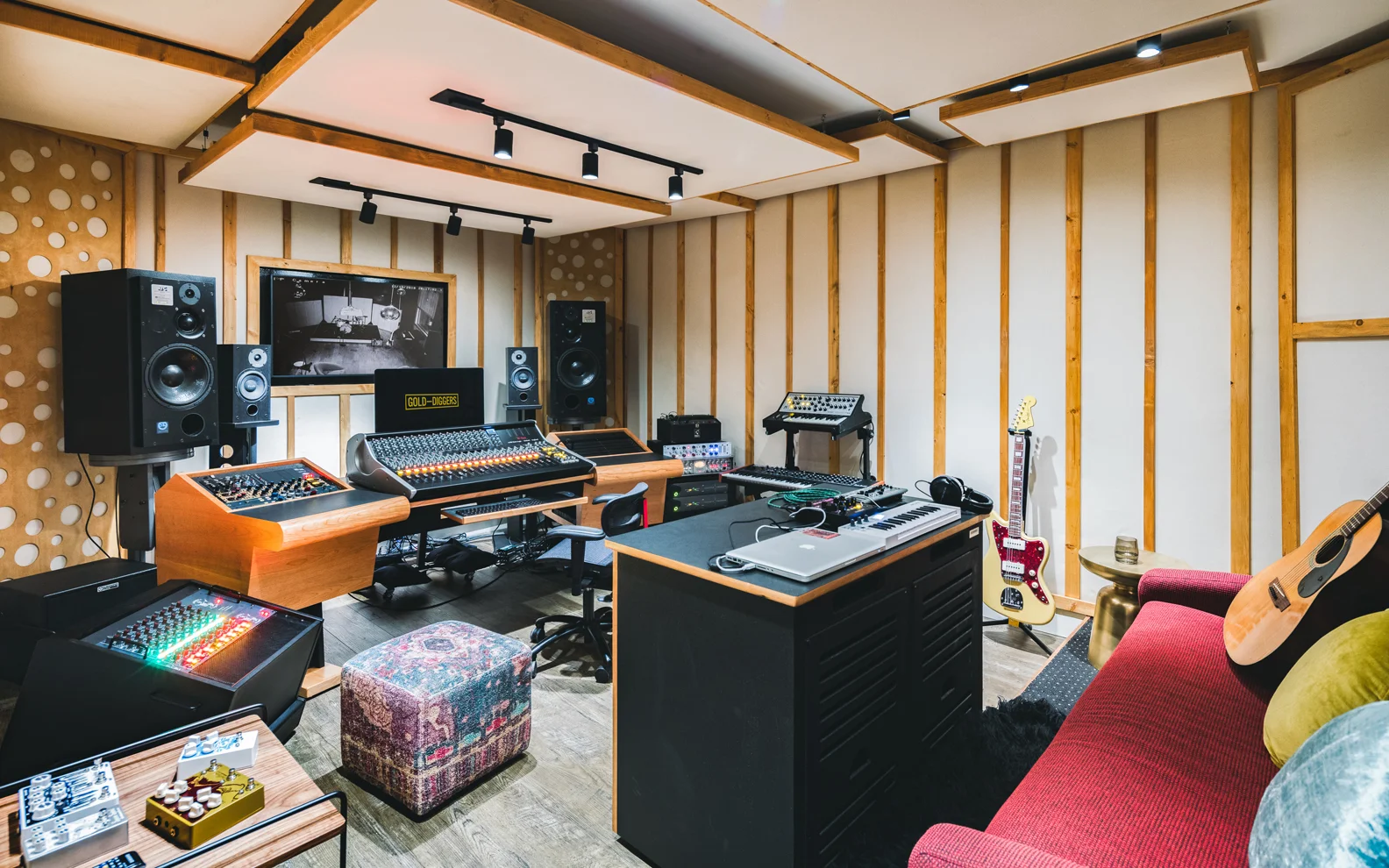 Architecture for Gold Diggers Sound recording studio in East Hollywood, recording studio