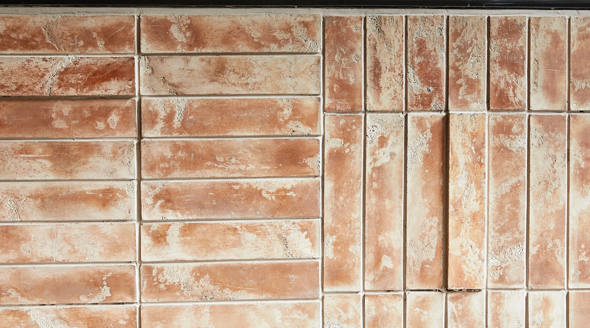 Architecture of Loqui restaurant in downtown L.A., detail of terracotta brick in cartesian pattern