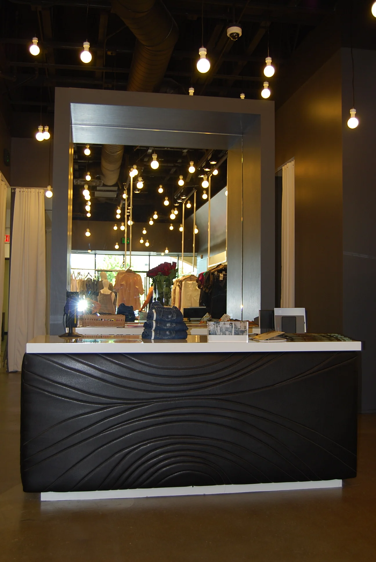Architecture for Joe's Jeans retail outlet stores, checkout counter