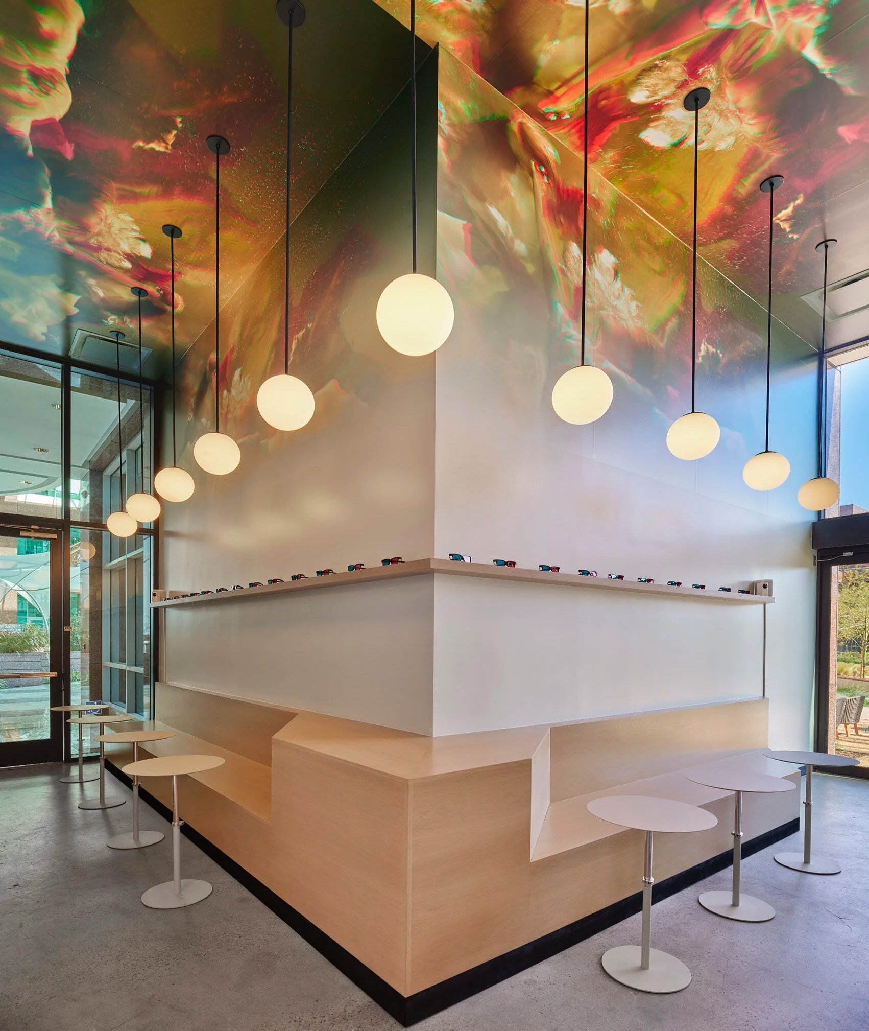 Architecture of Stereoscope Coffee in Newport Beach, seating and globe lights