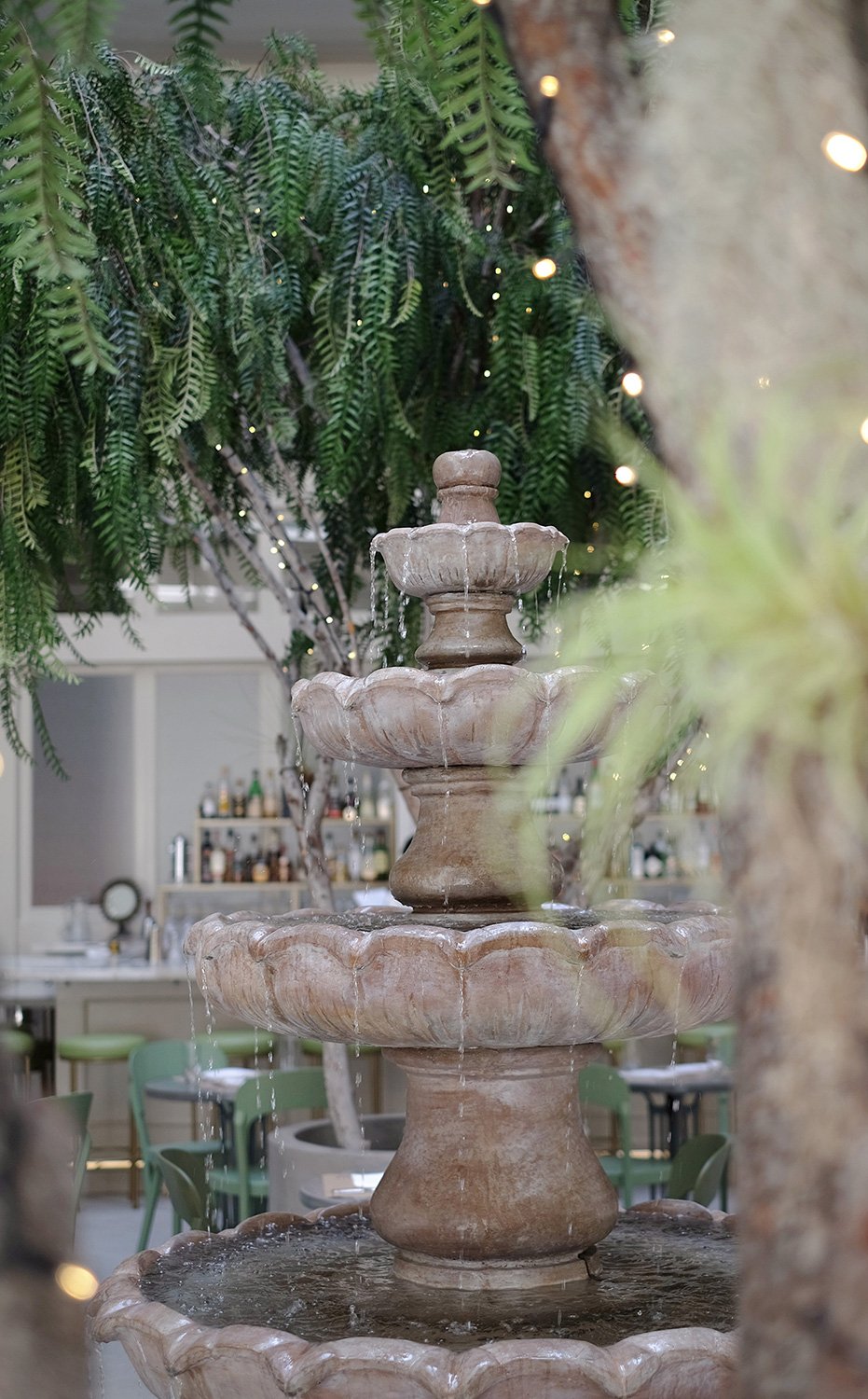 Architecture of Spring restaurant, downtown Los Angeles, fountain
