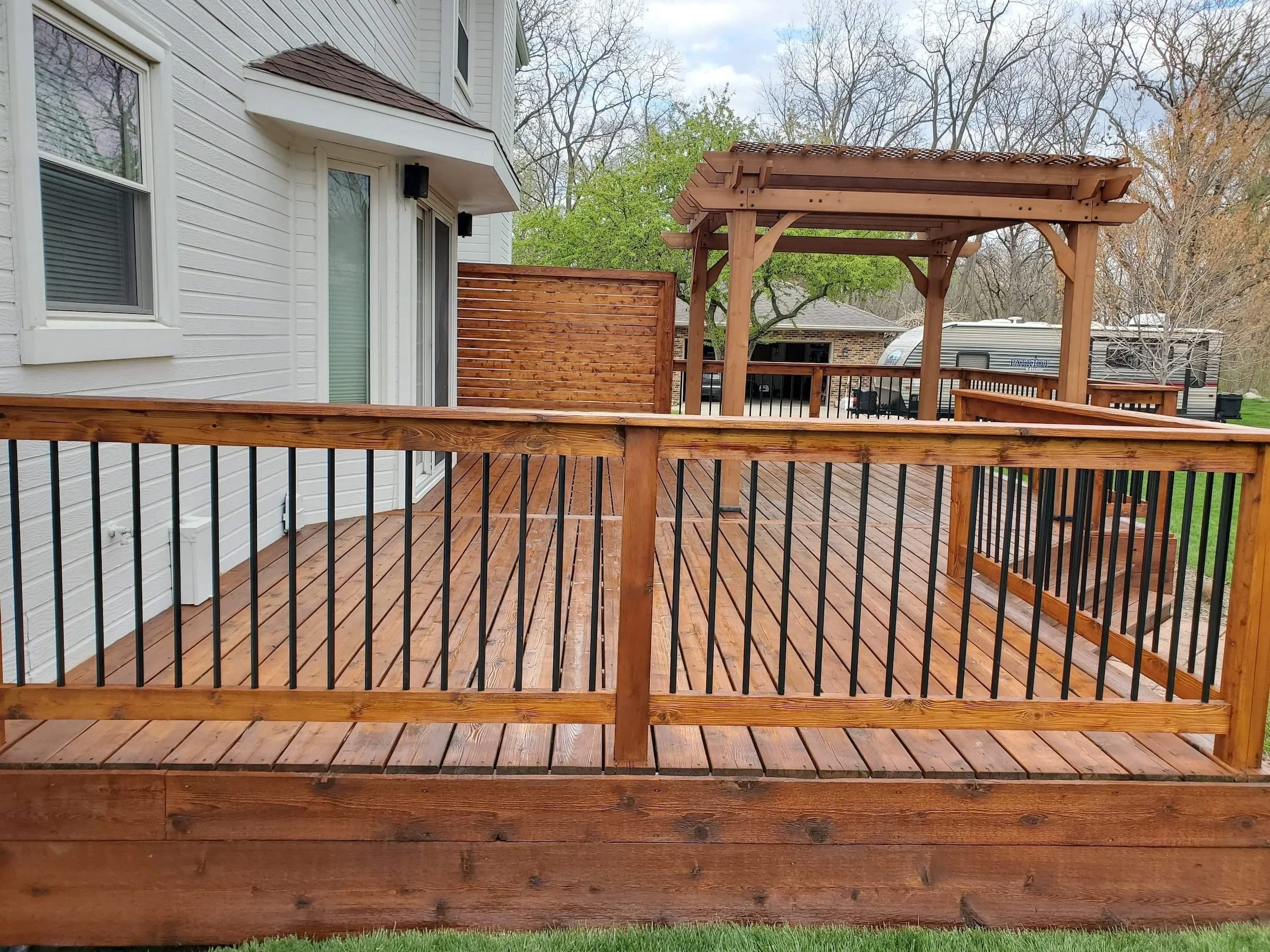 Elite Deck and Fence Stain Des Moines 11.jpg