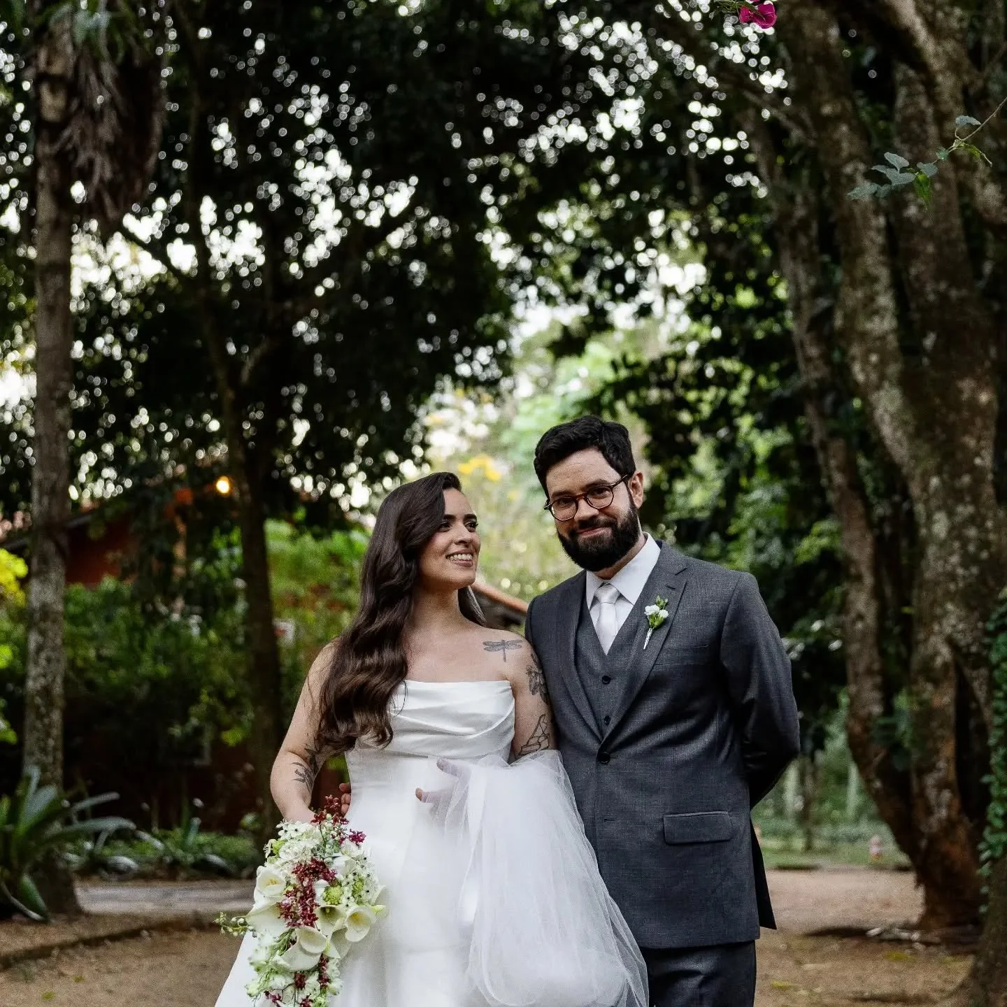 Bruna e Eduardo

Assessoria e cerimonial &mdash; @paulamontalvaocerimonial
Banda &mdash; @obrenoalves_
Banda &mdash; @blocodivinastetas
Bar de drinks &mdash; @duodesigndrinks
Bem-casado &mdash; @lalecafedoceria
Bolo &mdash; @petitemariedoces
Brigadis