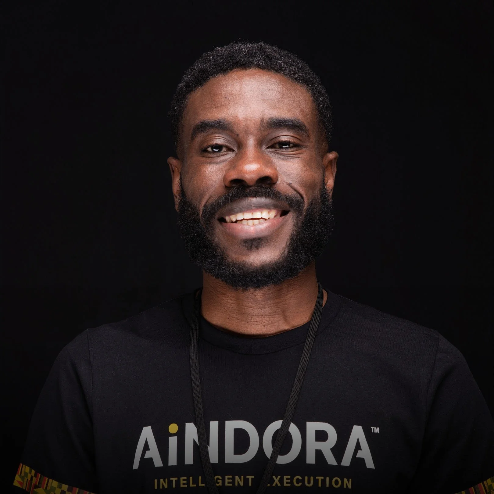 AiNDORA