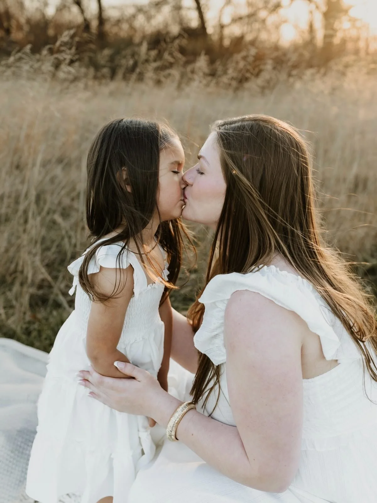 Mama &amp; me minis 🖤 #kcphotographer #kansascityphotographer