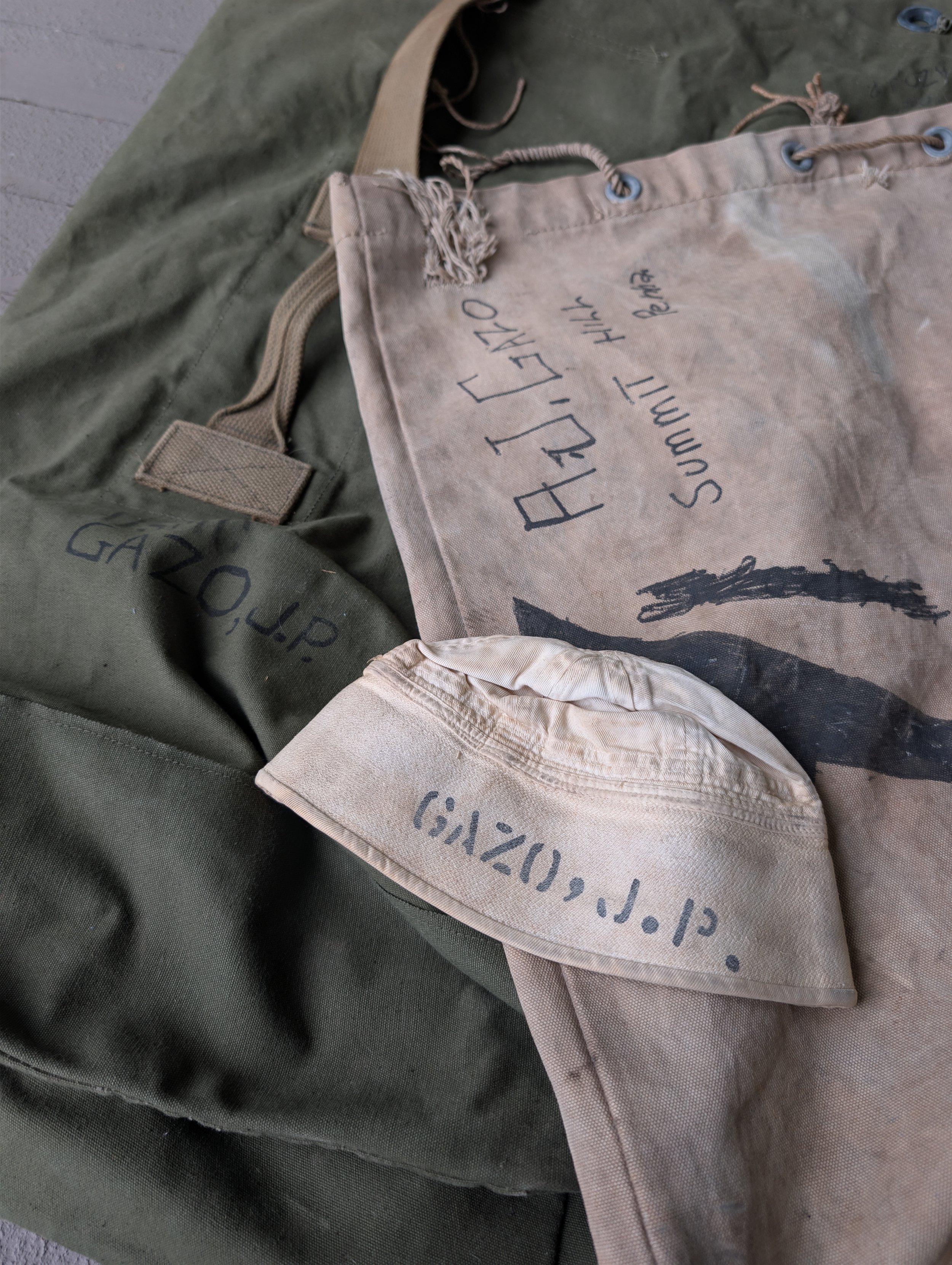 Vintage (1940s) World War II Era United States Marine Corps (USMC) Gear Grouping : J.P. Gazo - USMC : Summit Hill, Pennsylvania.