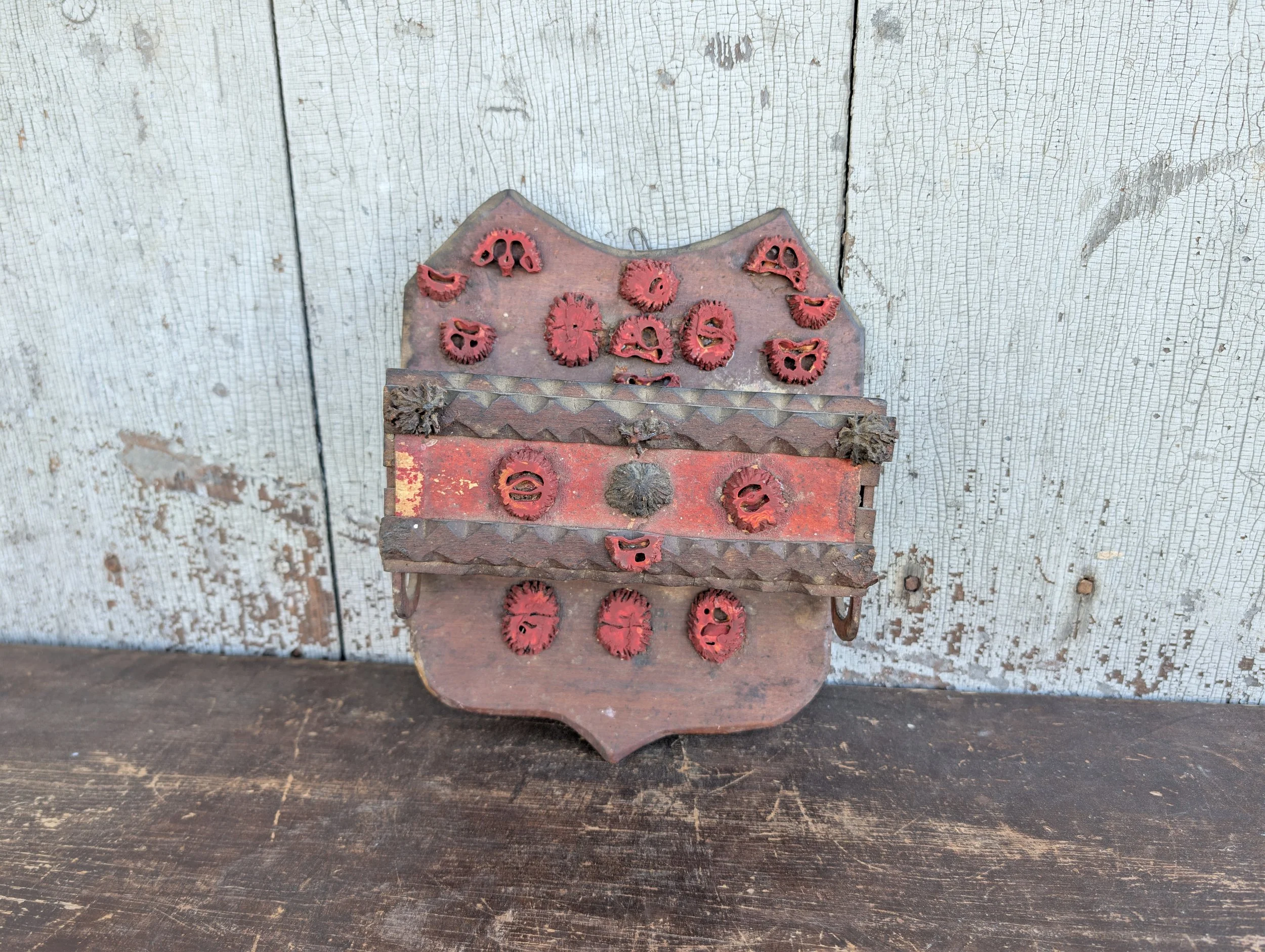 Vintage (1940s) Tramp Art Americana Folk Art Wall Pocket