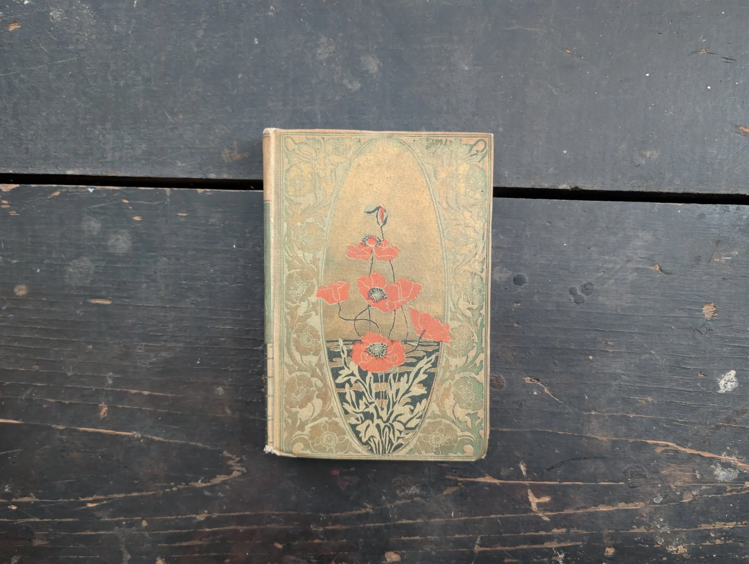 Antique (Undated - 1898) The Last Essays of Elia by Charles Lamb.