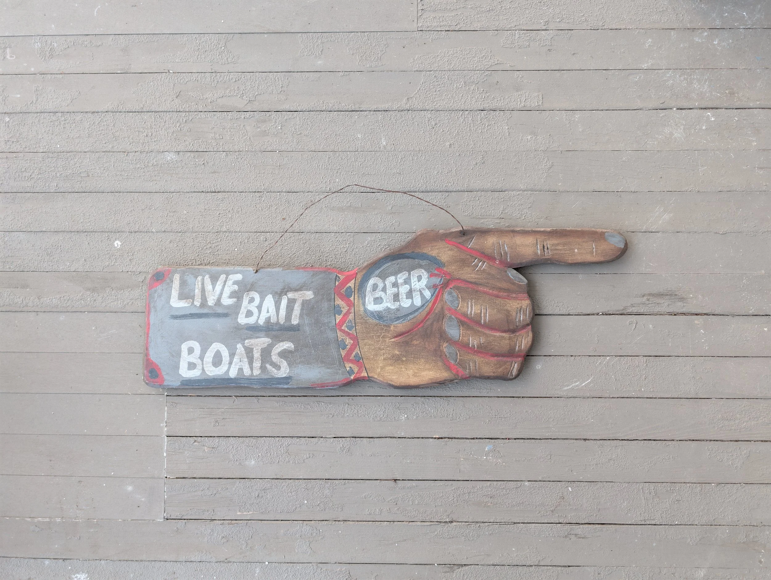 Vintage (1950s) Folk Art Hand Carved Wood Finger Sign "Live Bait Boats Beer"