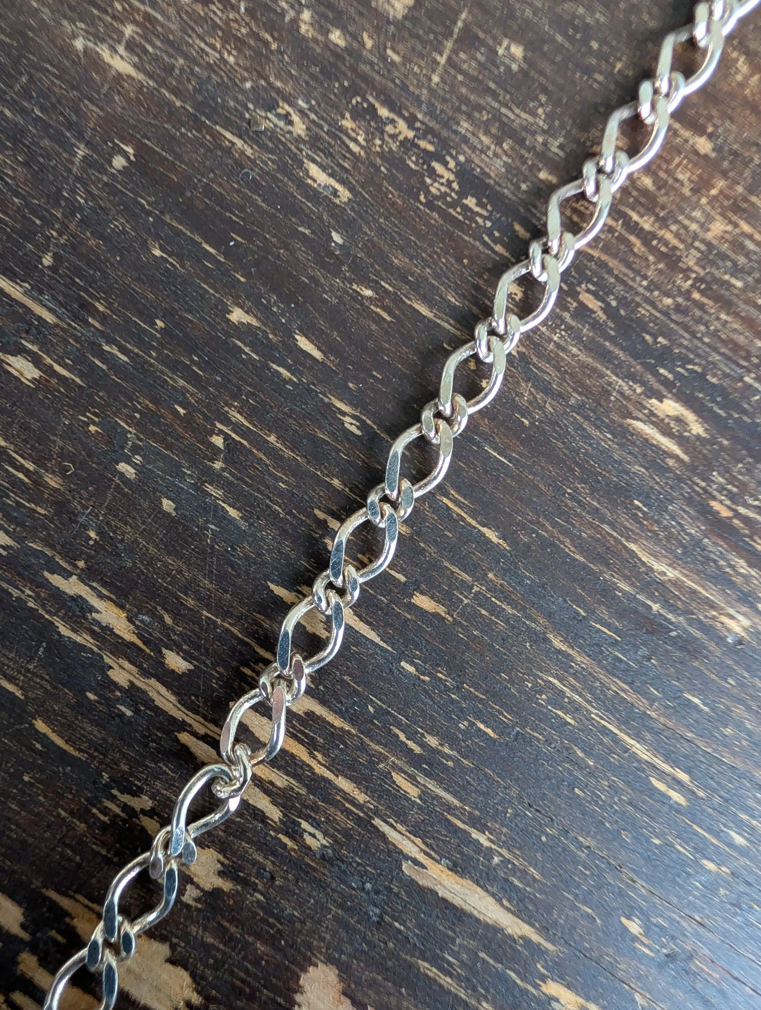 Vintage (1970's) Sterling Figure Eight // Infinity Link Chain Bracelet.