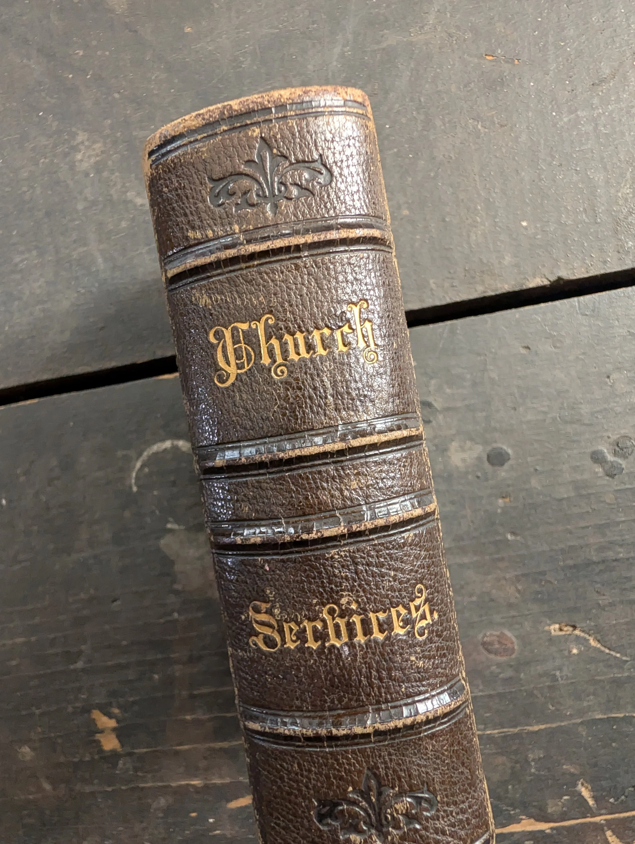 Antique (1862) Church Services : The Book Of Common Prayer Published by George E. Eyre and WIlliam Spottiswoode.