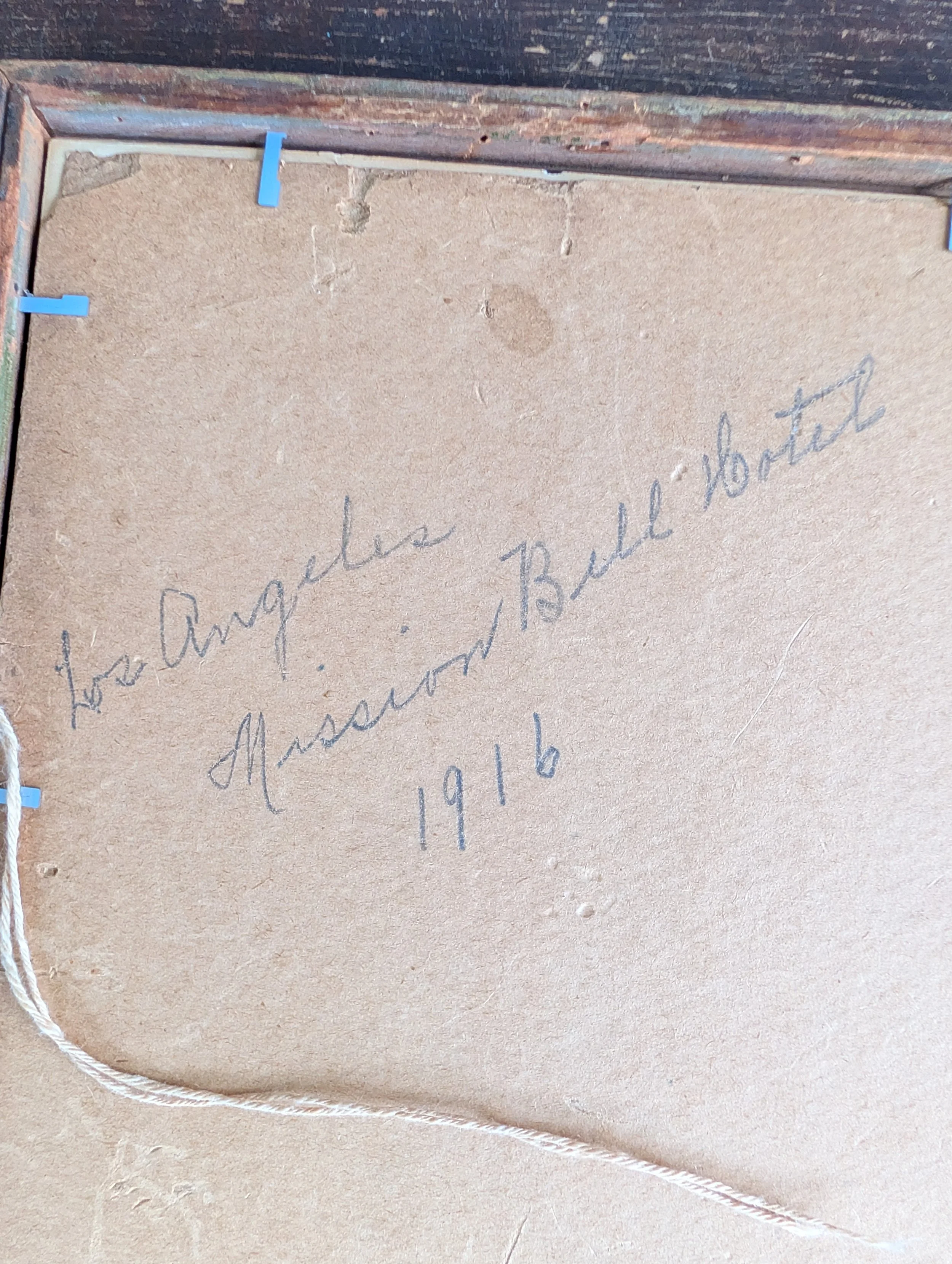 PXL_20251114_194824751.jpg