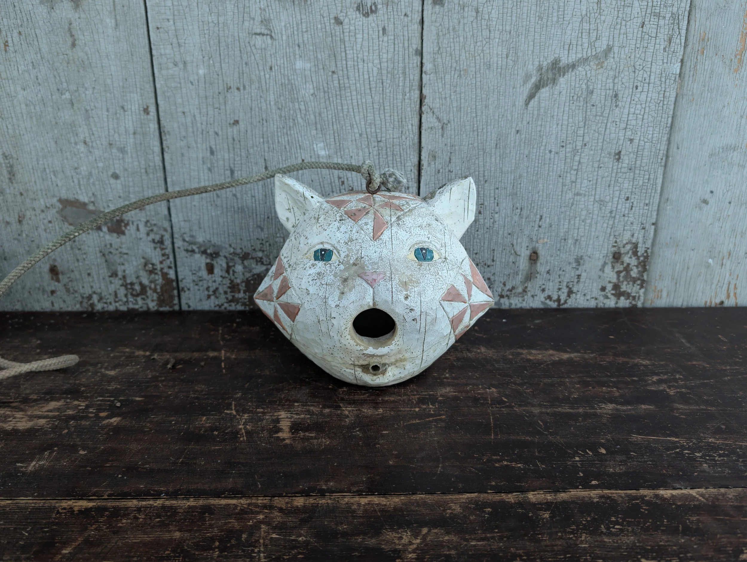 Vintage (2004) Jim Shore Heartwood Creek Collection Cat Head Birdhouse.