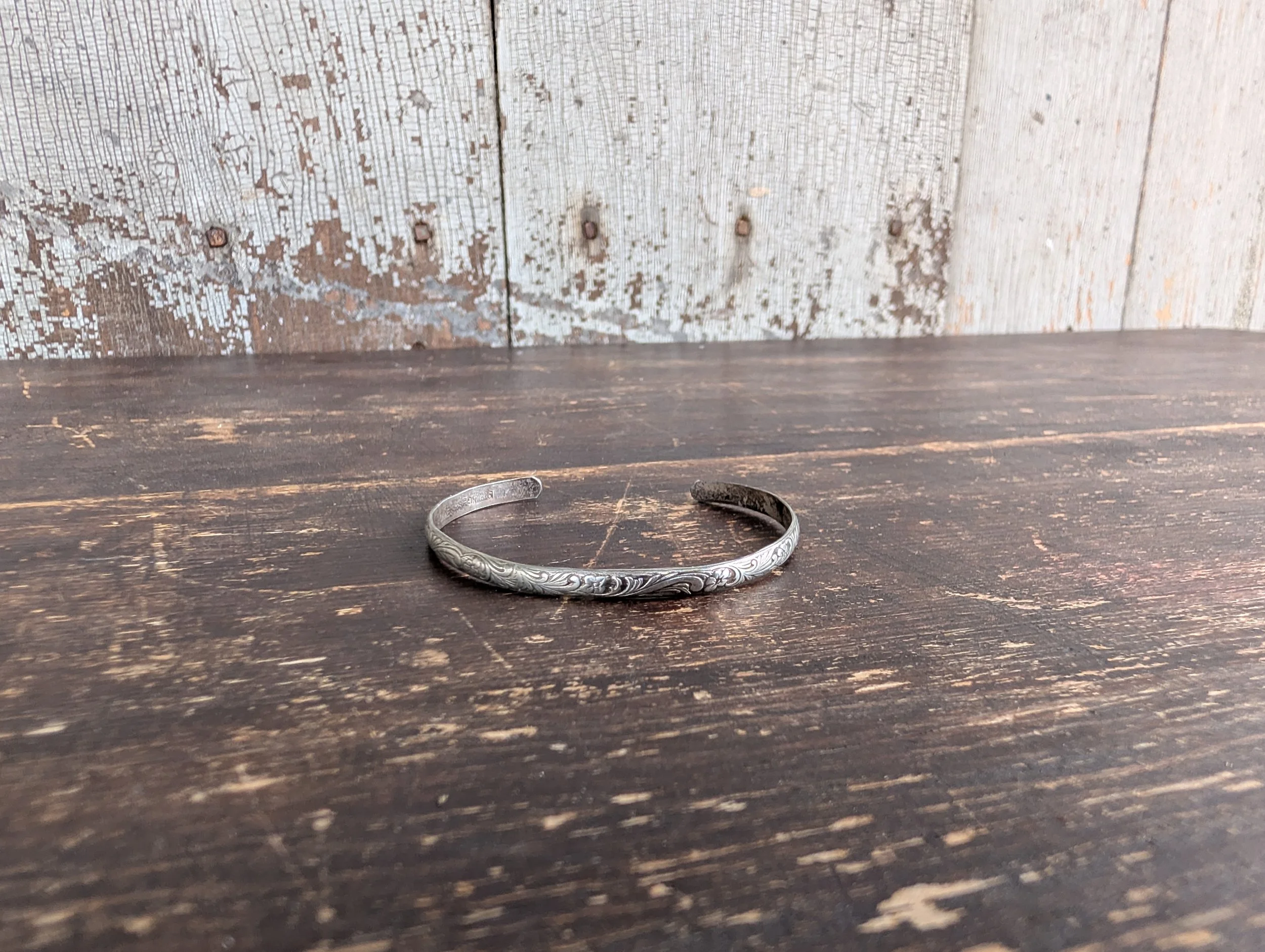 Vintage (1930's) Sterling Silver Floral Engraved Cuff Bracelet.
