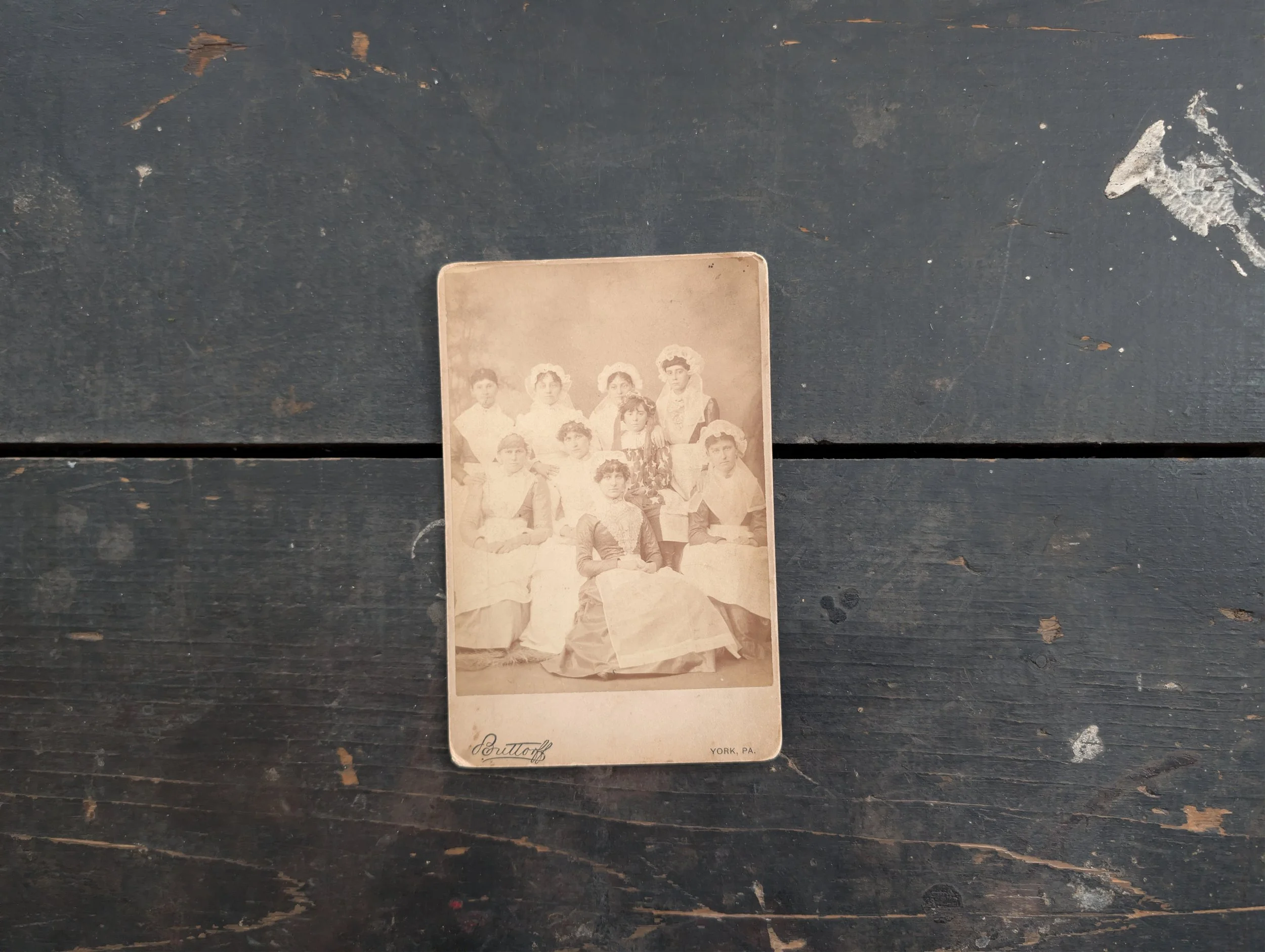 Antique (1890's) Nursing School Graduating Class Cabinet Card - Buttorff Photographer : York, Pennsylvania.
