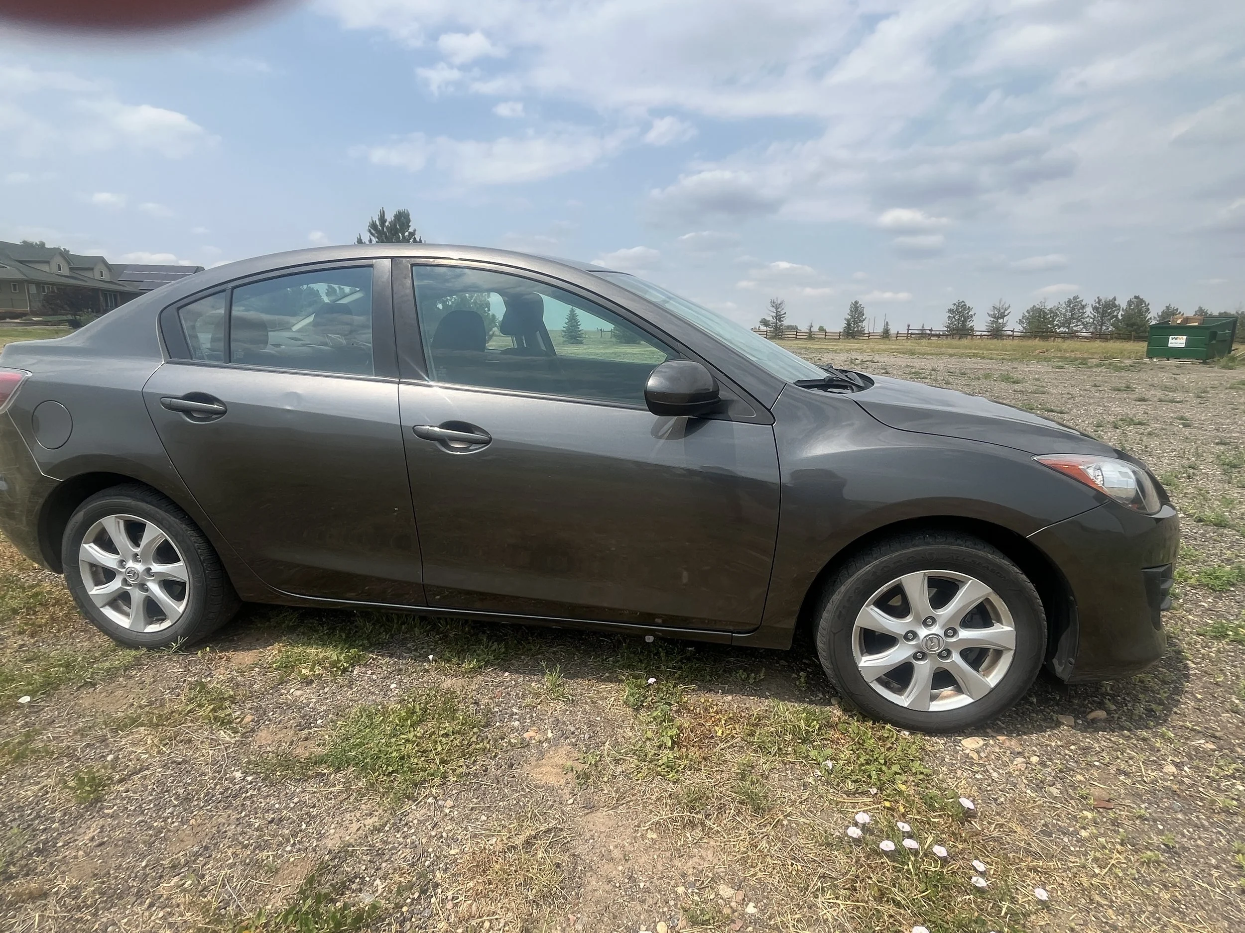 2010 Mazda 3.   12.JPG