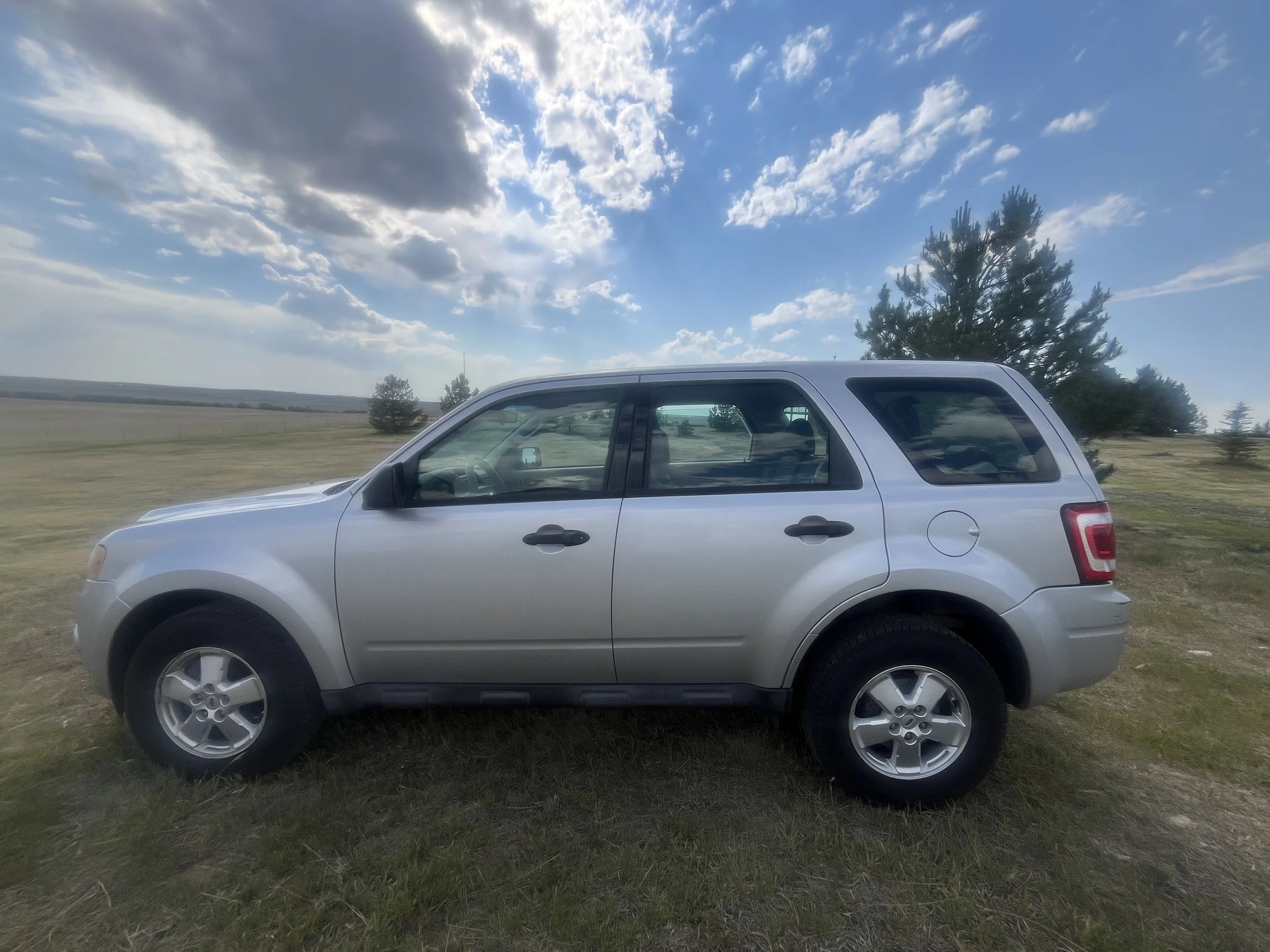 2011 Ford Escape 10.JPG