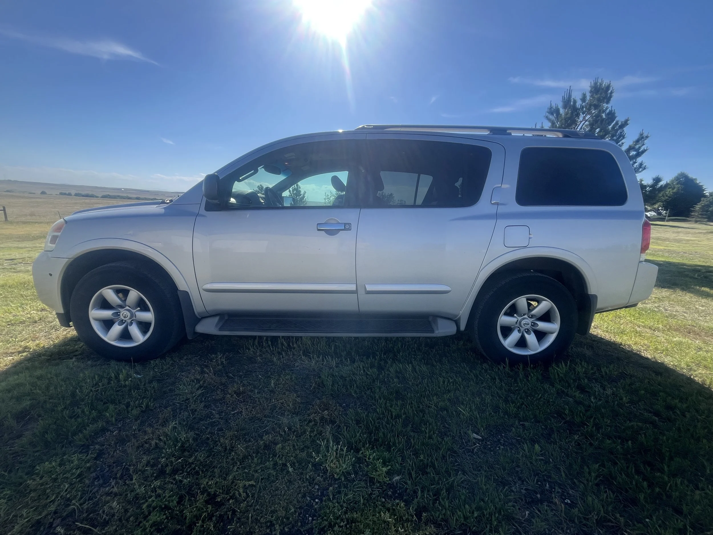 2013 Nissan Armada. 2.JPG