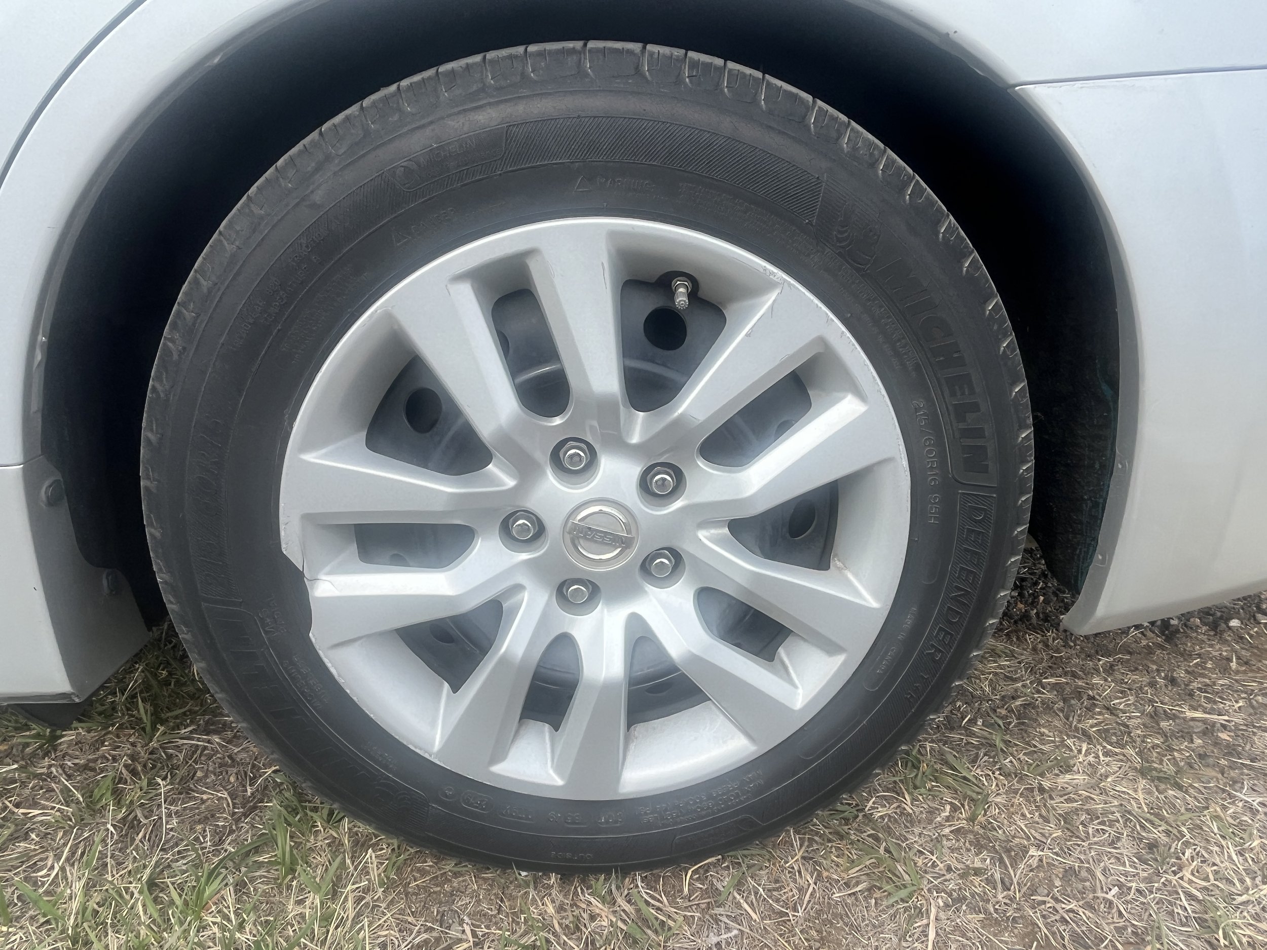 2016 Nissan Altima 5.JPG