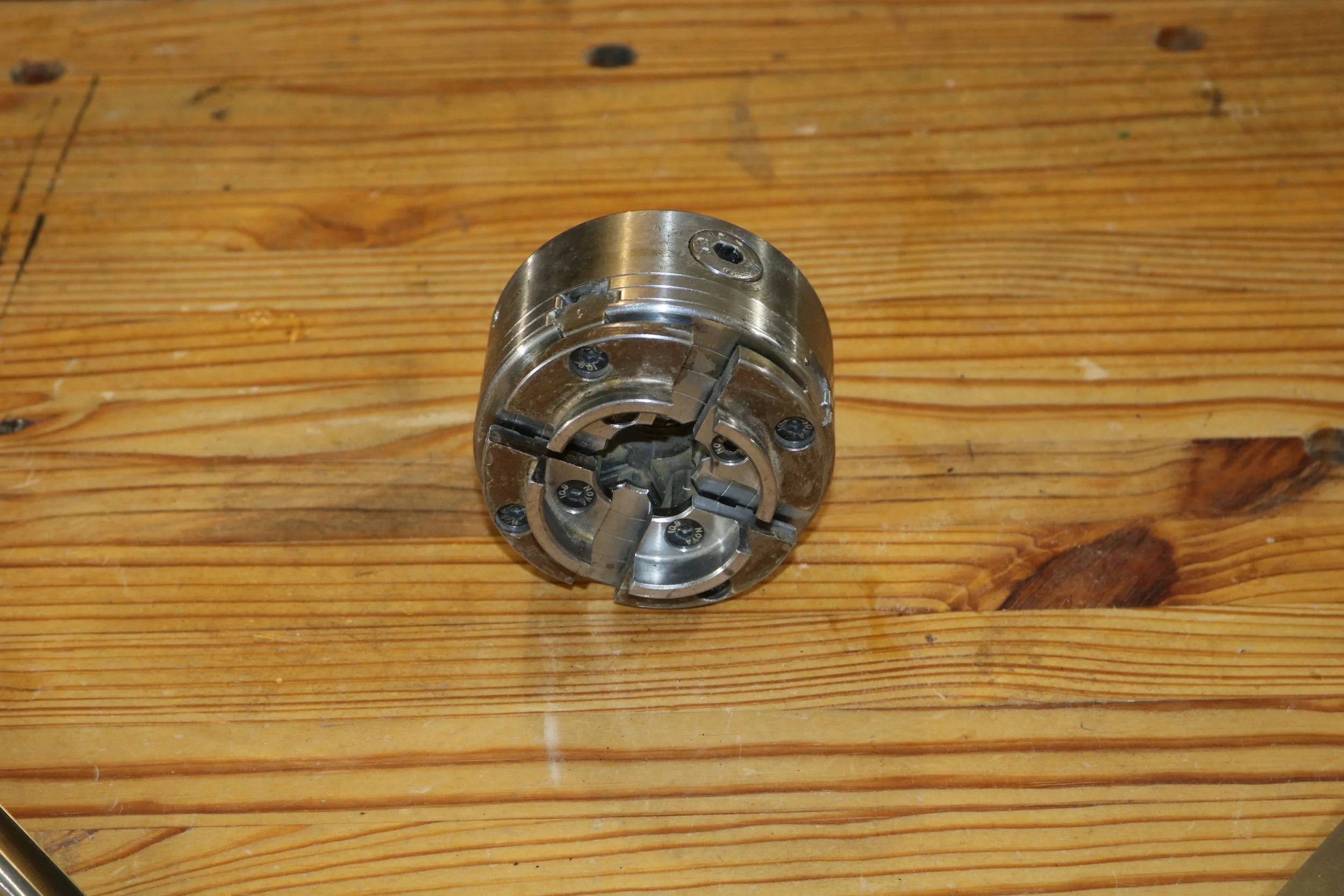 Four Jaw Scroll Chuck