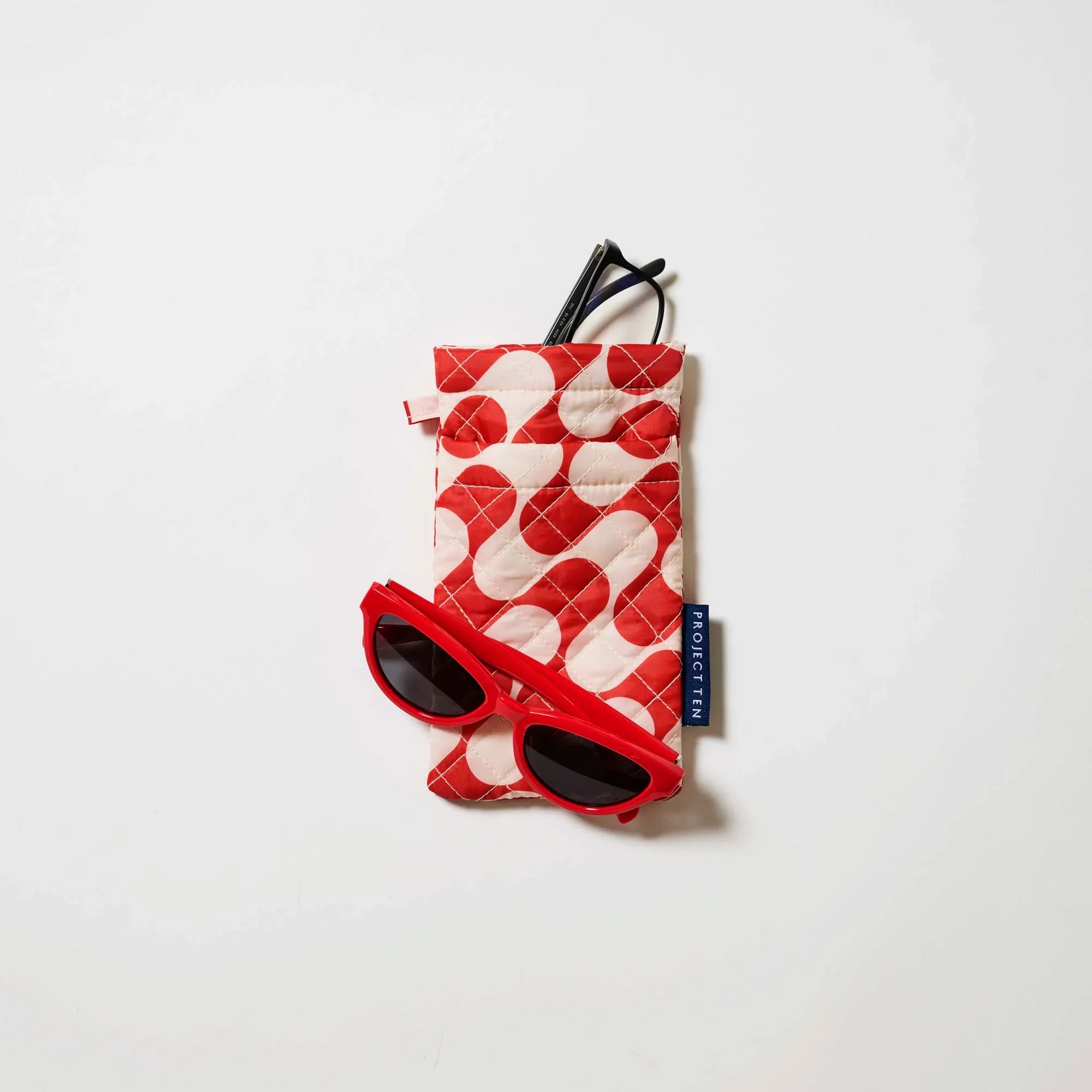 Project_Ten_Double_Glasses_Case_Red_Ripple_2.webp