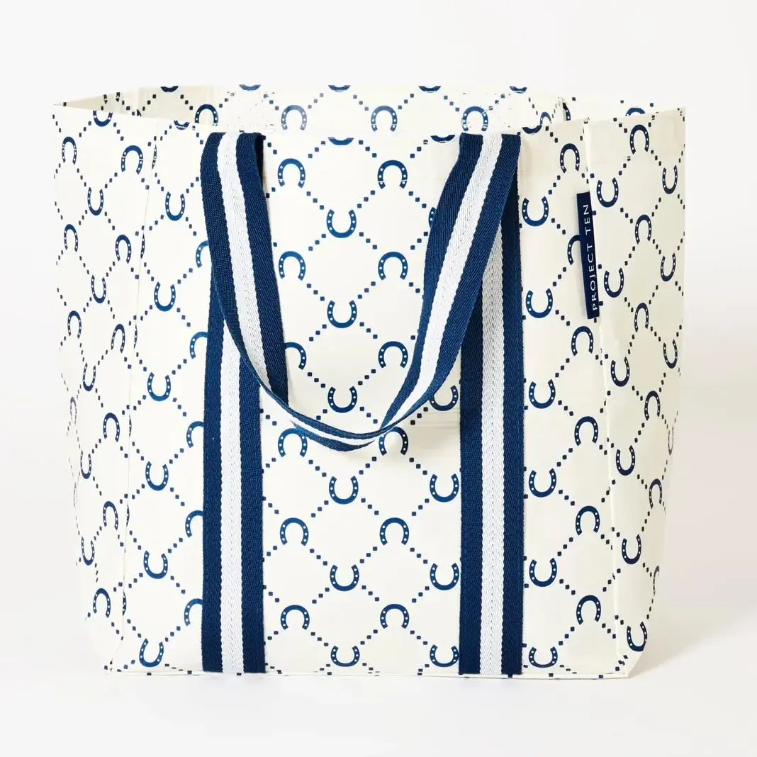 resusable shopping bag made from recycled plastic