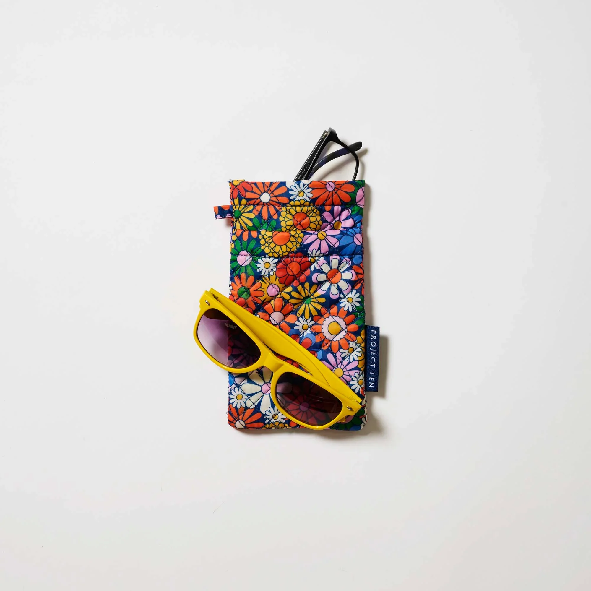 Project_Ten_Double_Glasses_Case_Coastal_Floral_2.webp