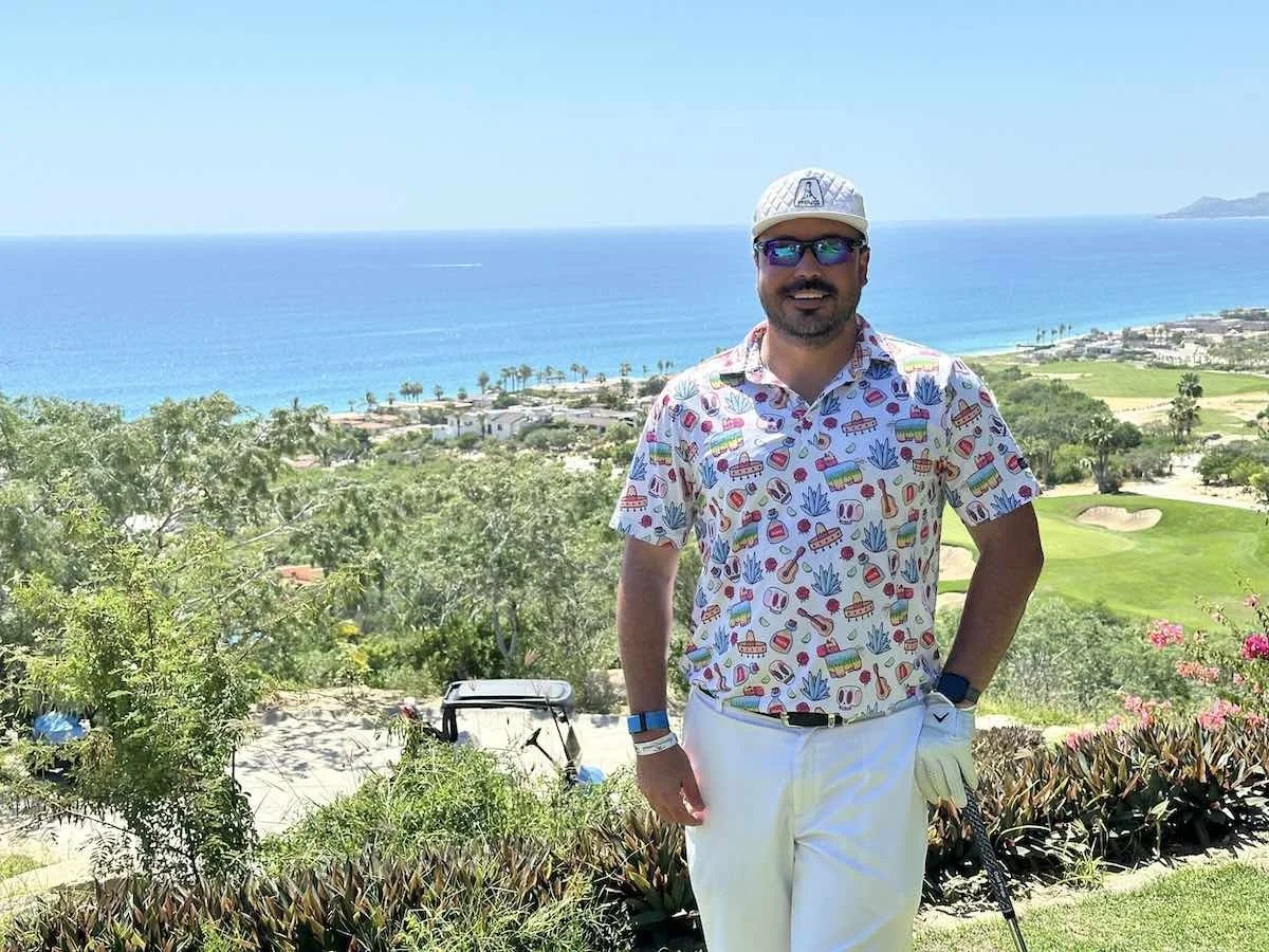 Justin Aragon PGA golf instructor in South Austin at golf course overlooking water