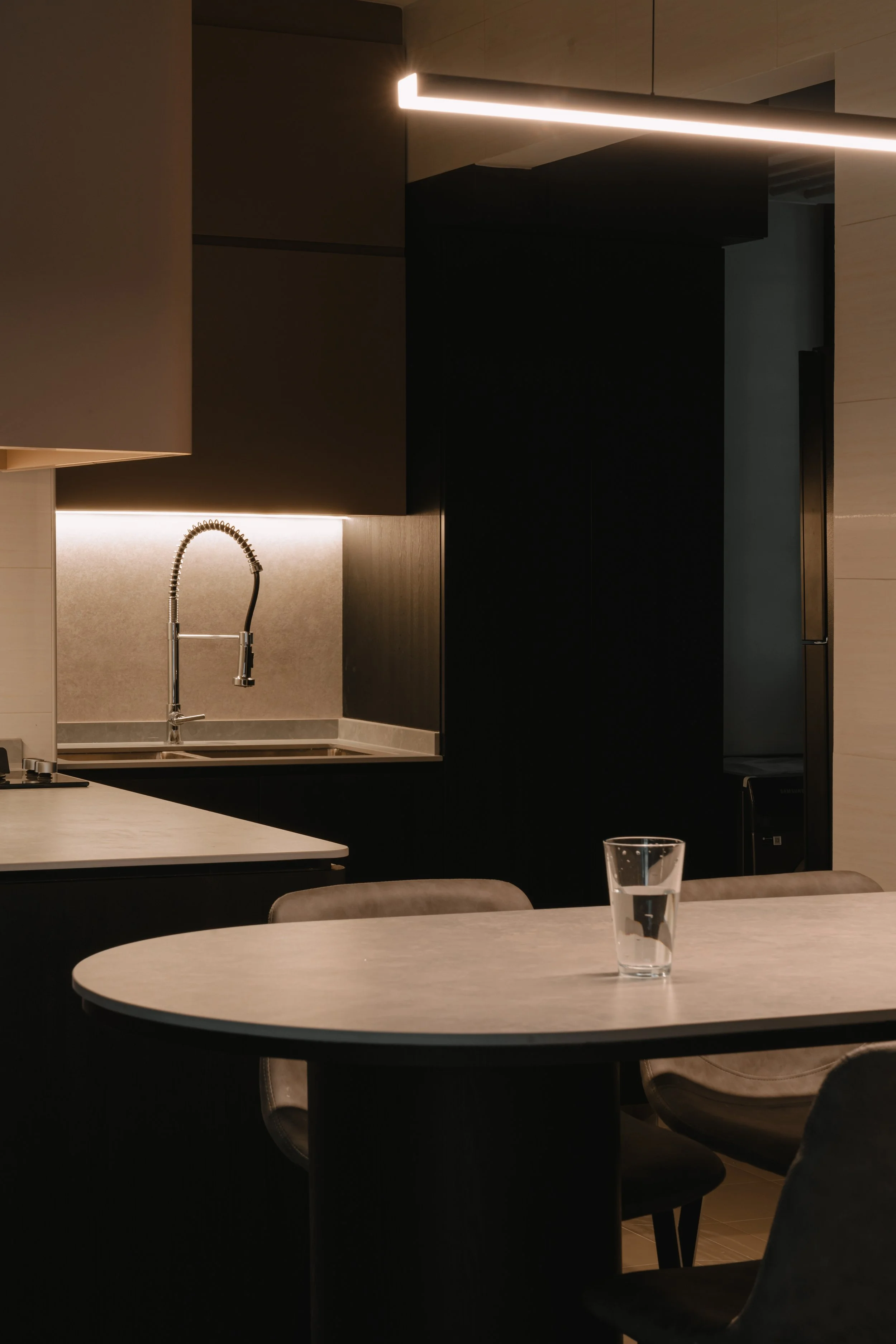 131 Canberra WY-12.JPG