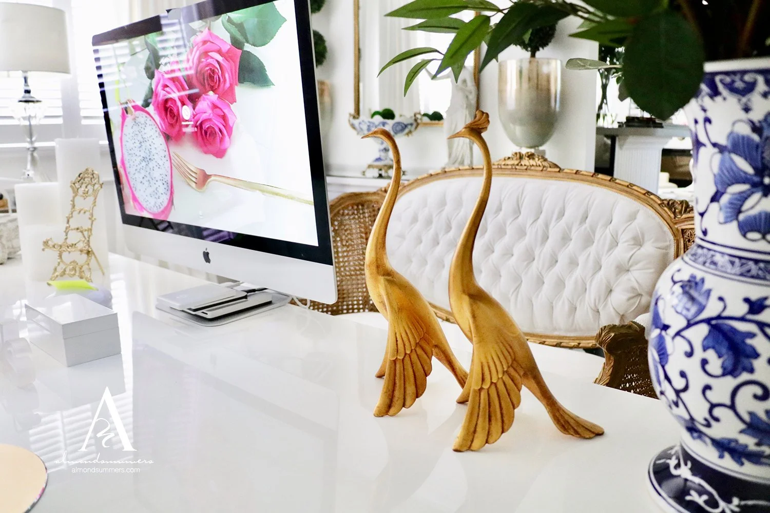almond-summers-office-decor-7.jpg