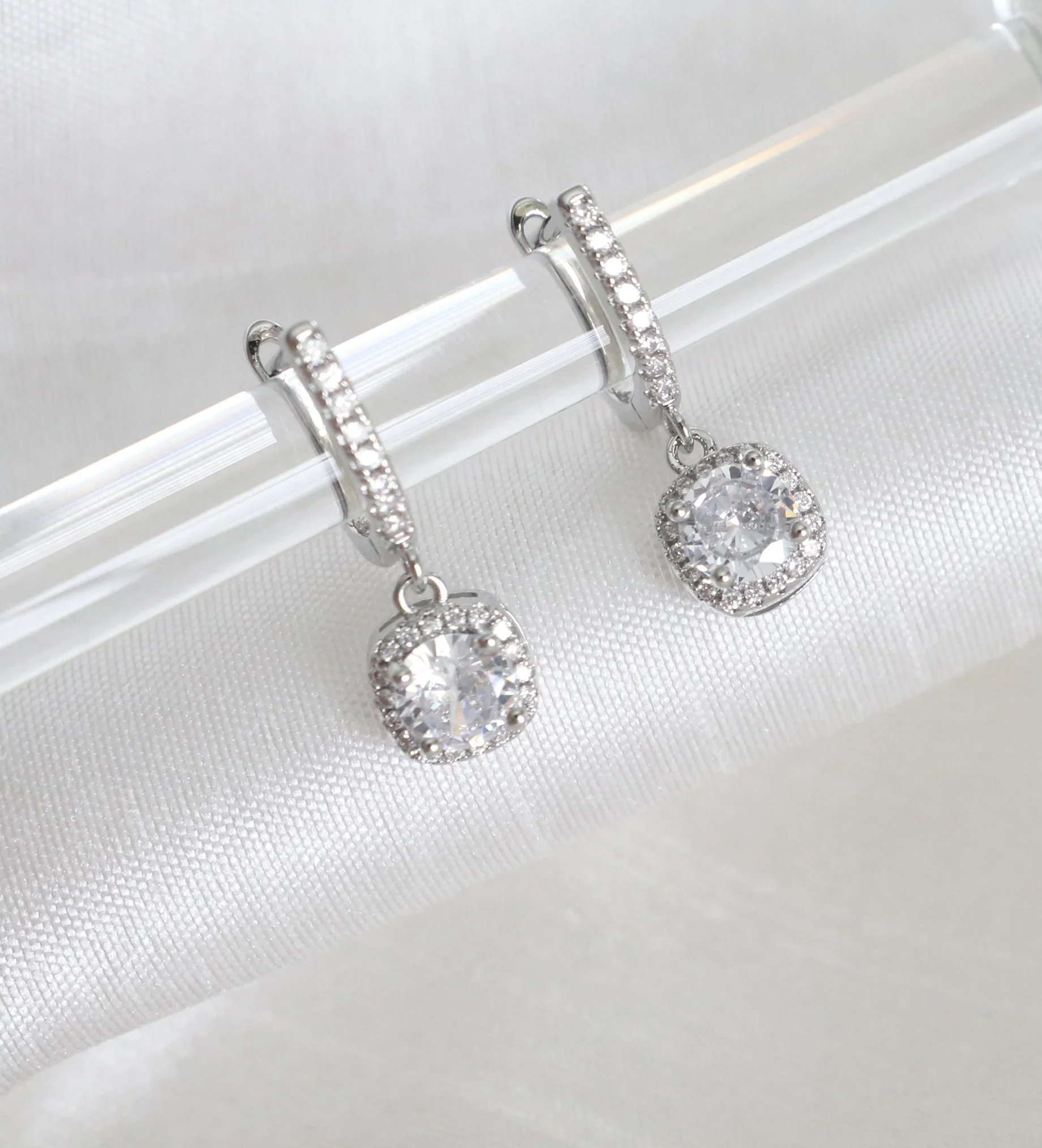 Stering Sliver Earrings Real looking Rhinestone faux diamond earrings for women