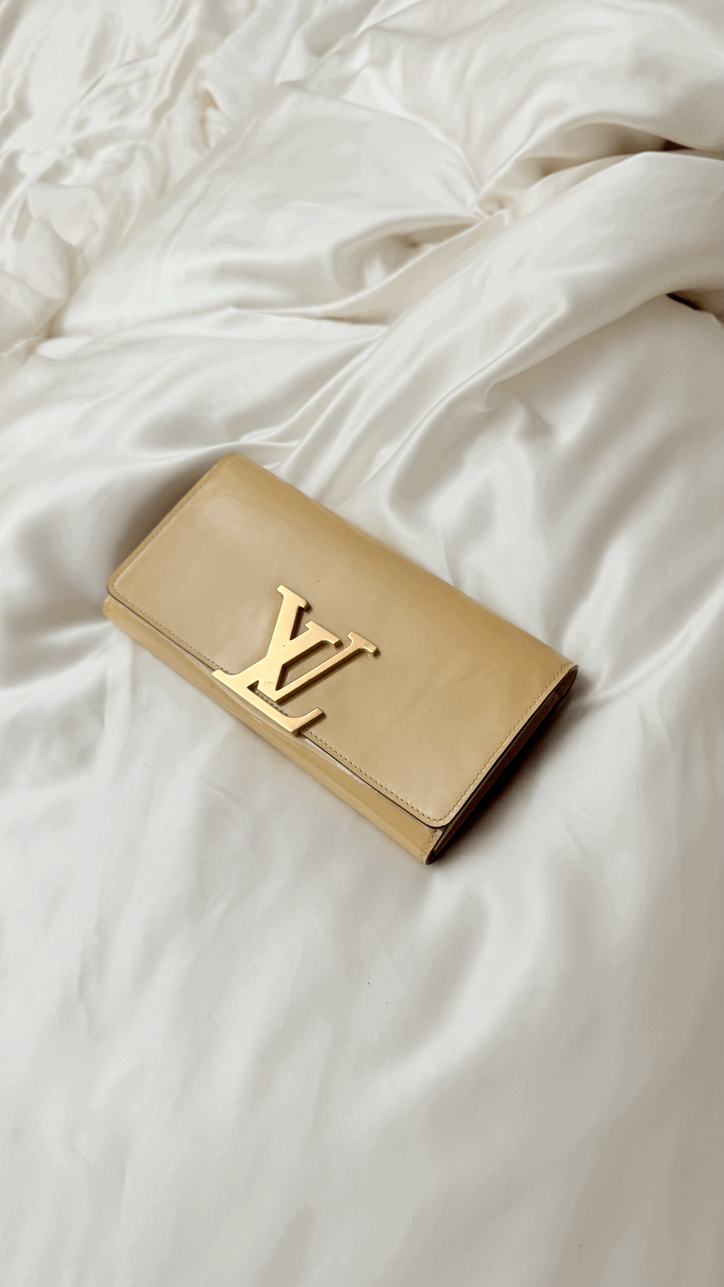 Louis Vuitton Louise Clutch