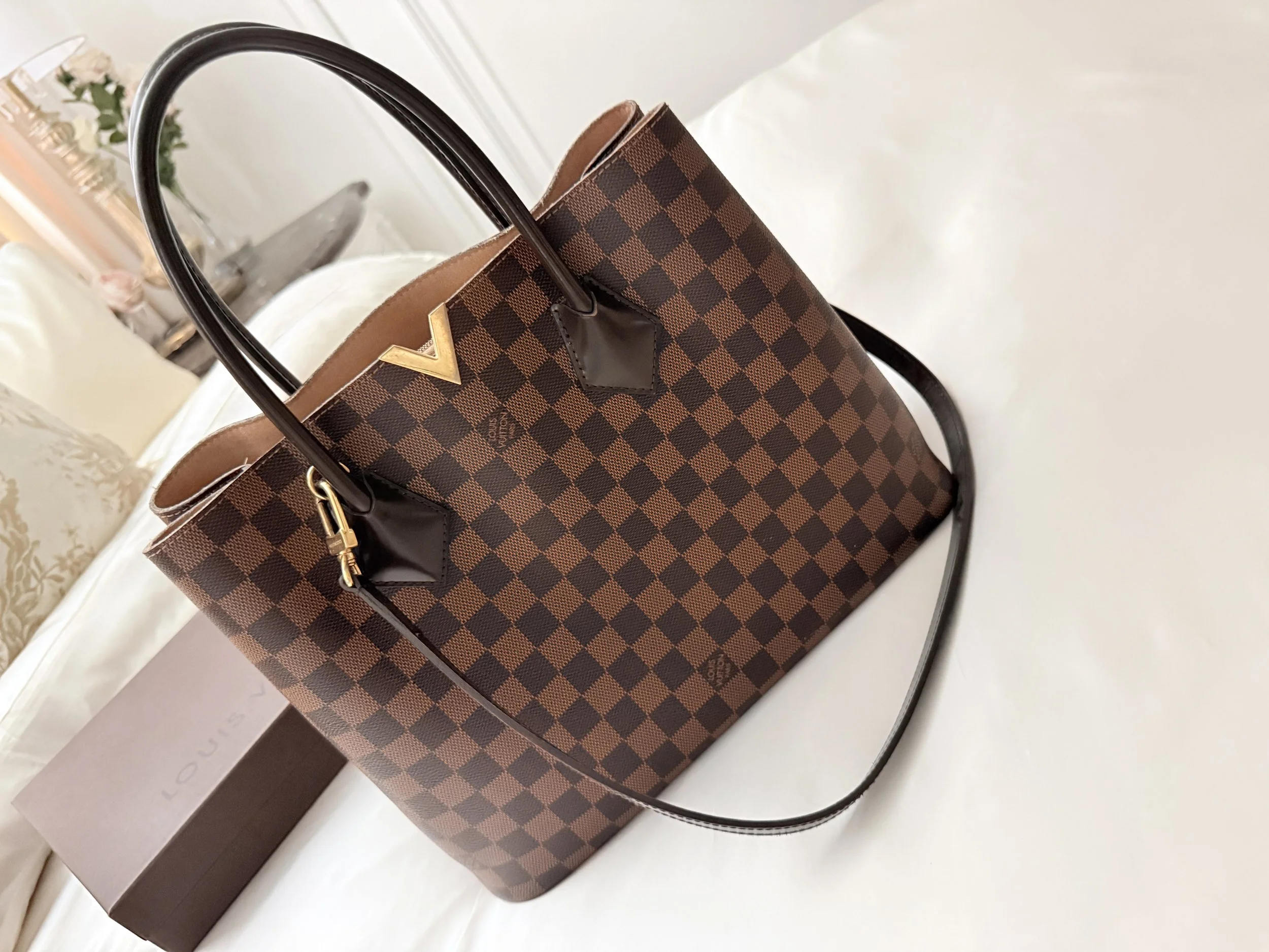 Louis Vuitton Kensington Damier Bag