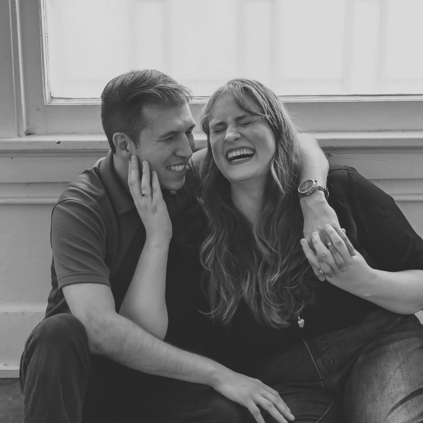 These fur babies fully understood the assignment. Mom &amp; Dad are so proud 😹✨🥰🥹😍💜
All families are welcome here, especially the ones with fur babies 😍😘

#catsofinstagram #catsofday #instacats #furbabiesarefamily #familyphotography❤️