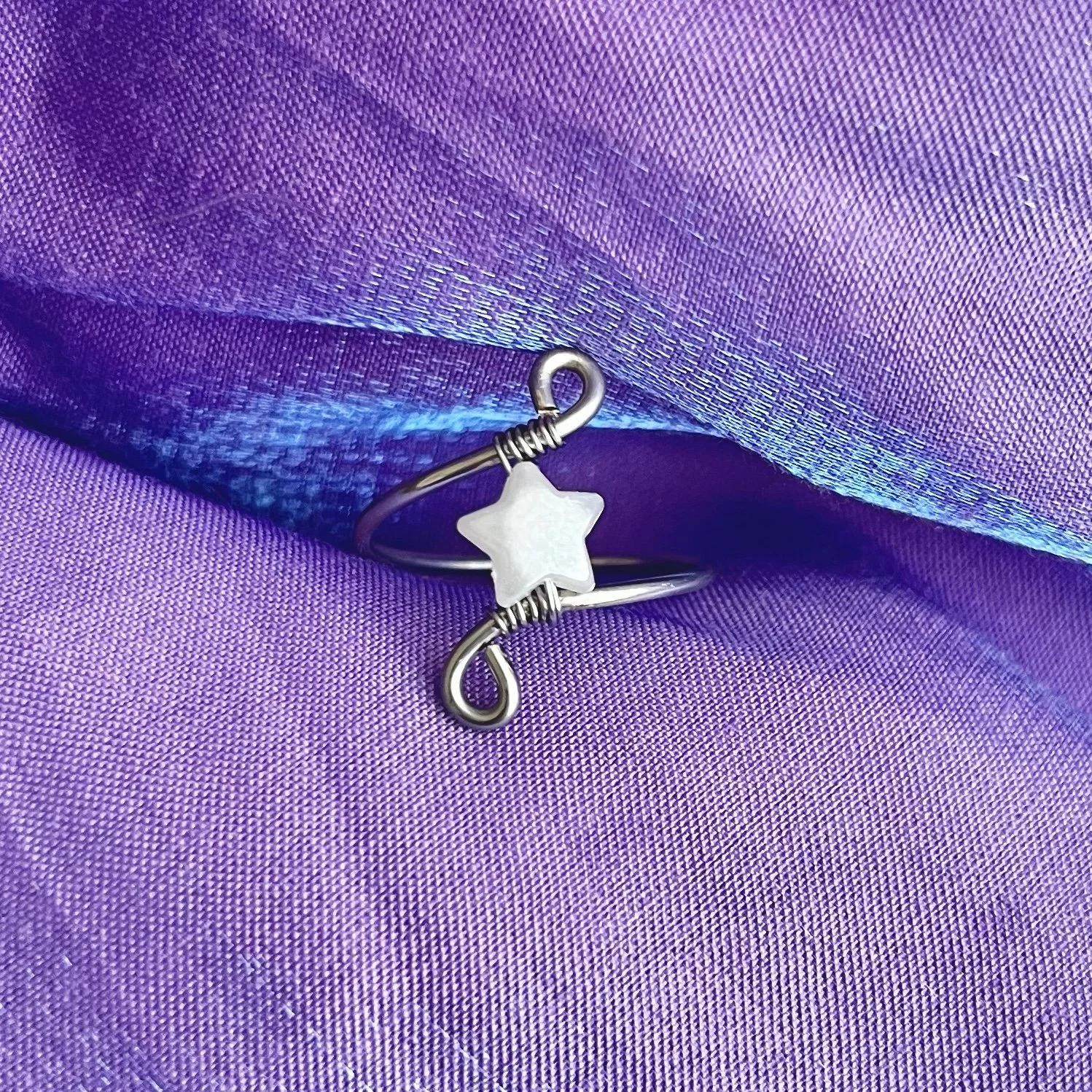 ring thumbnail.JPG