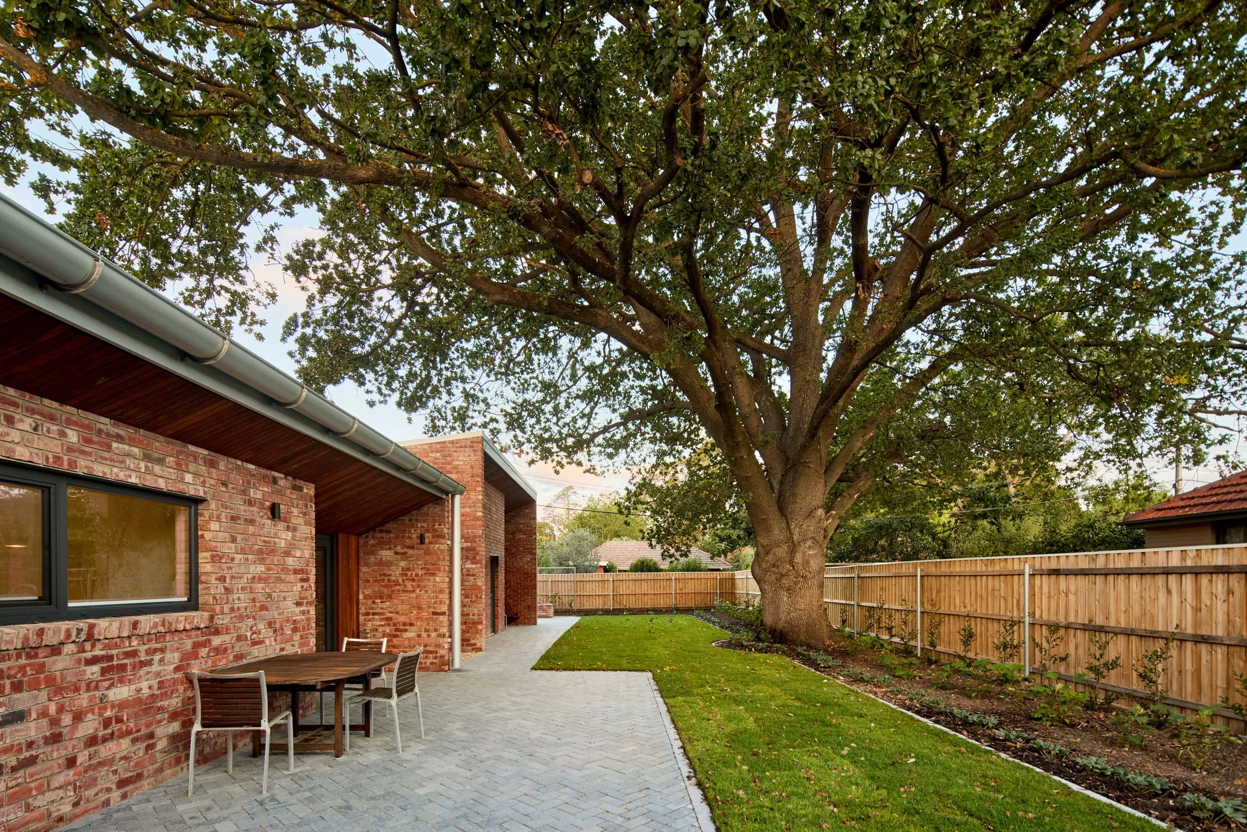 Secret Garden House photo by Light Bulb Studio - oak tree
