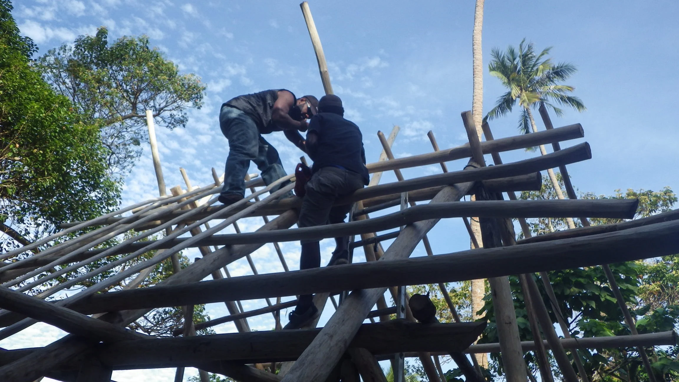 3 frame building.jpg