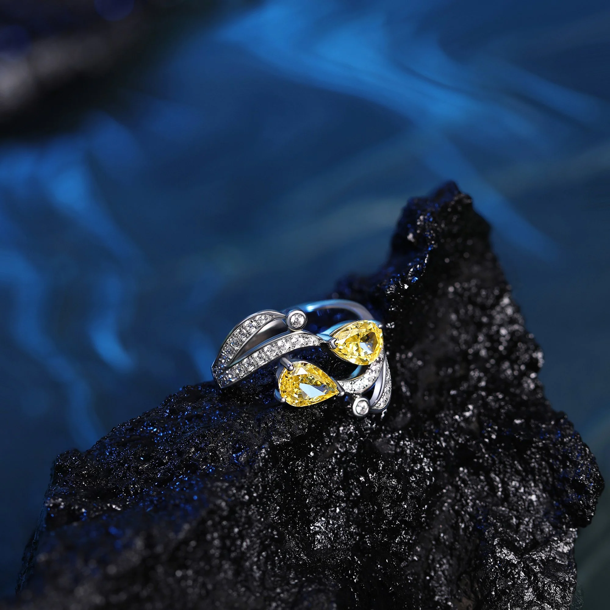 Dream in Bloom Open Ring