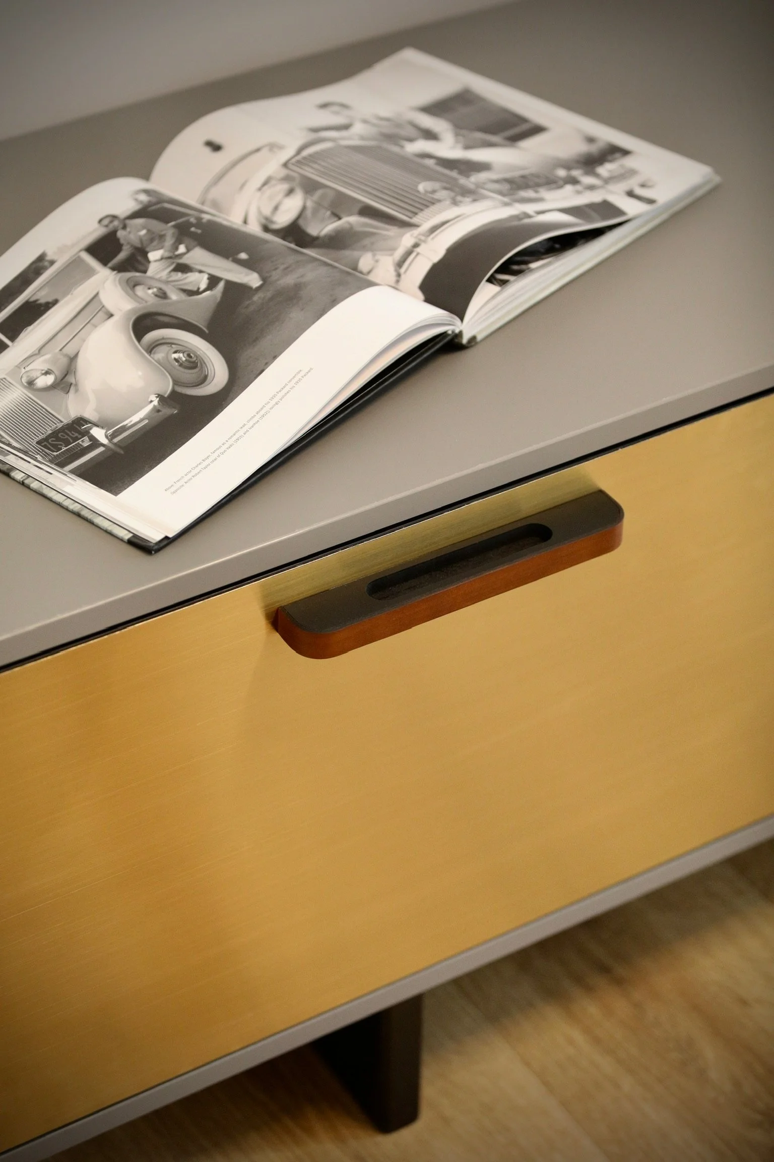 Uchwyt Asterion Wood