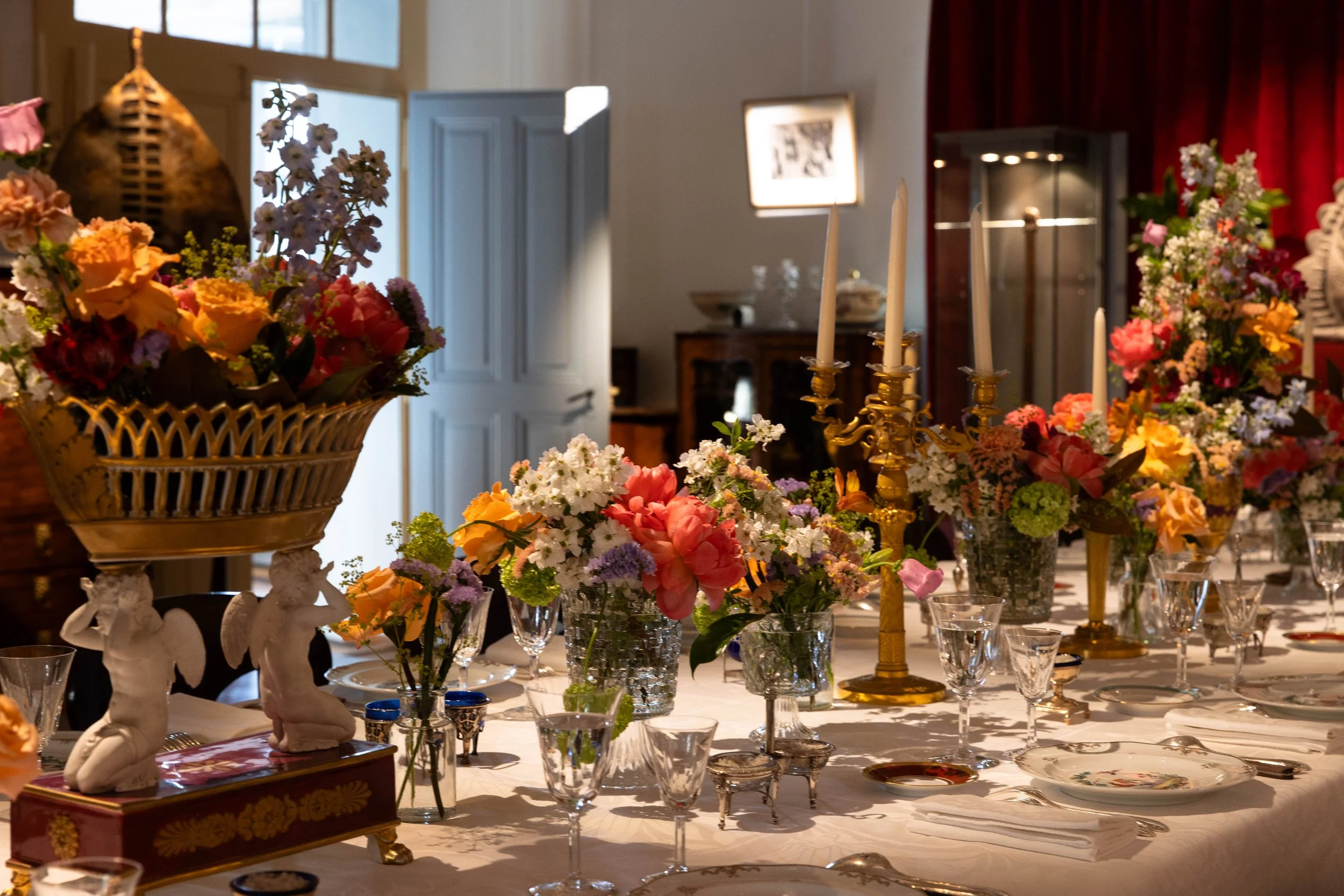 Exposition avec le Musee Barbier-Mueller au Chateau de Marnand