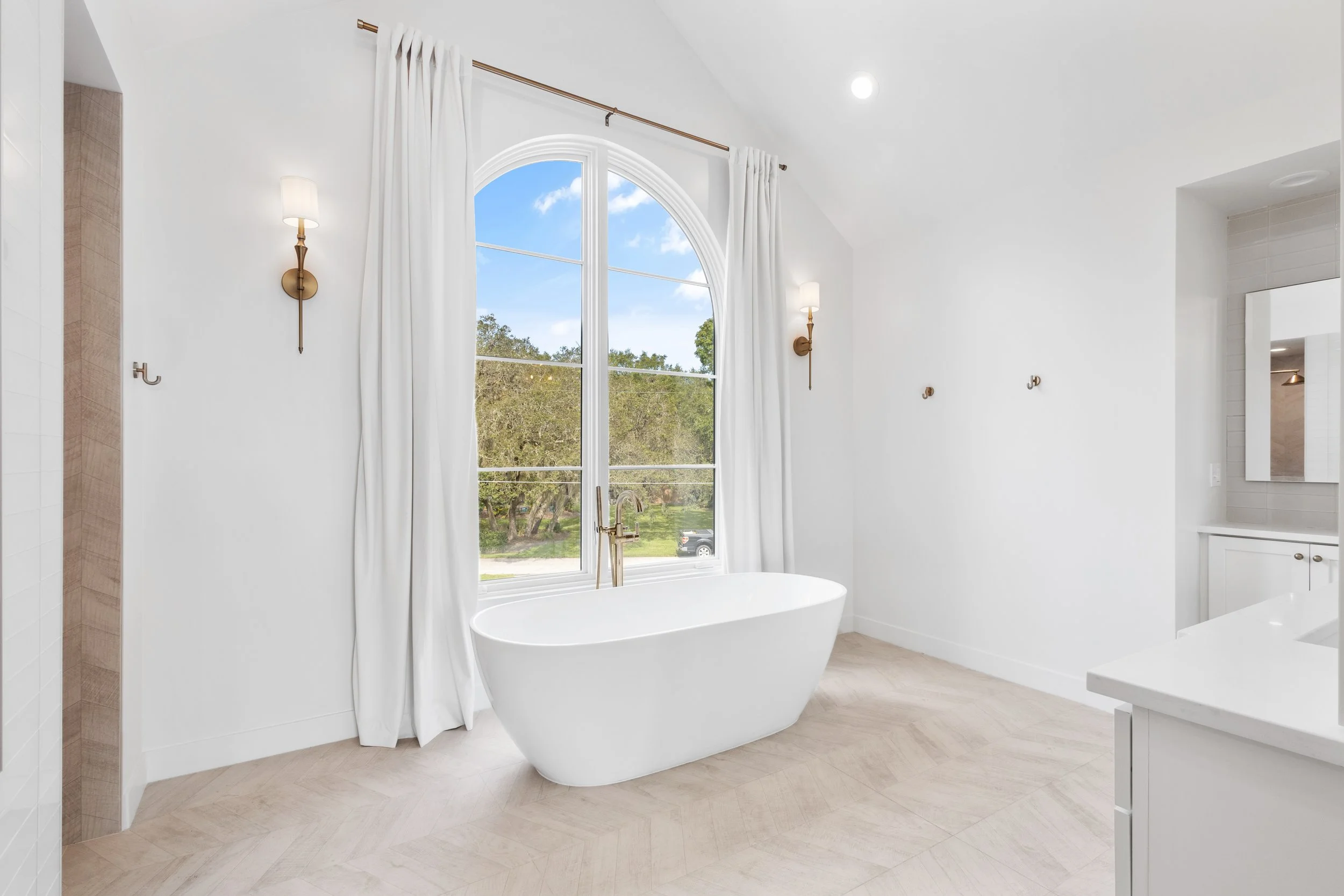 Master tub