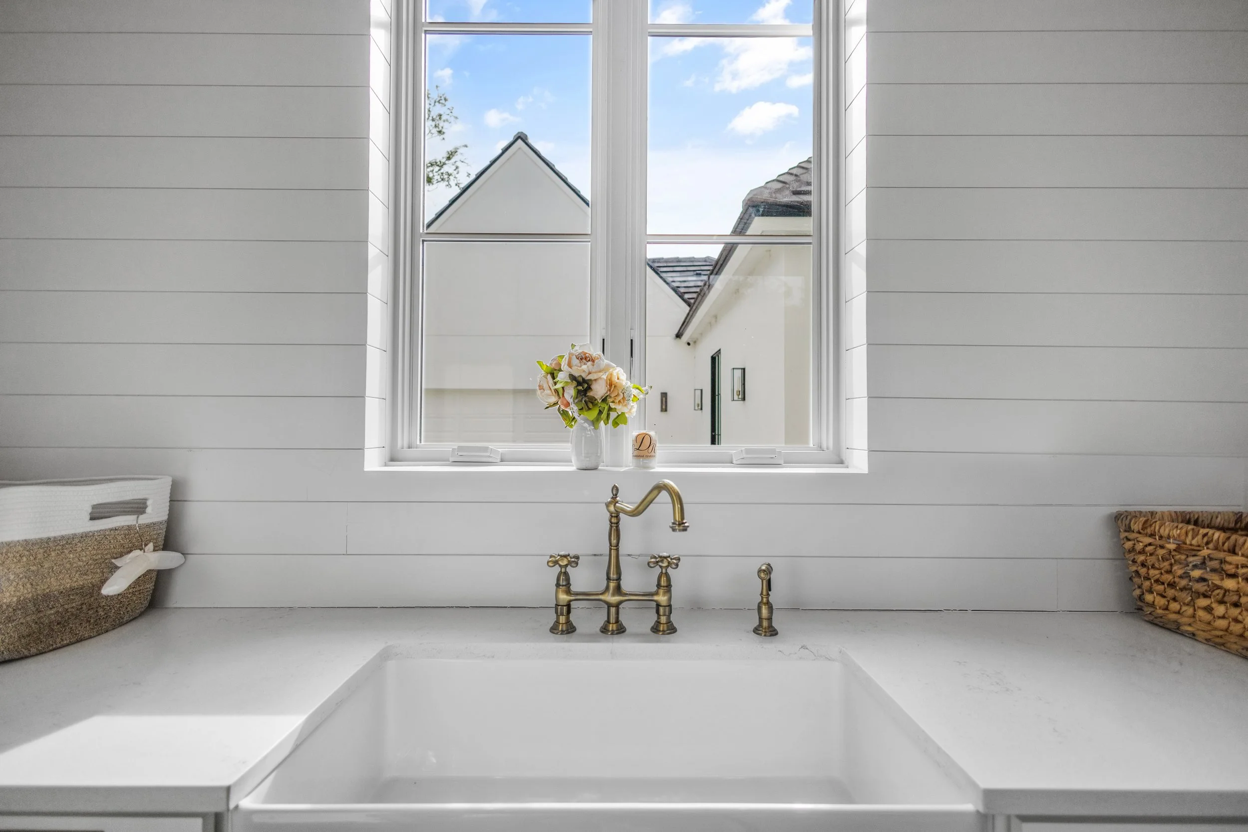 Large luxury laundry room