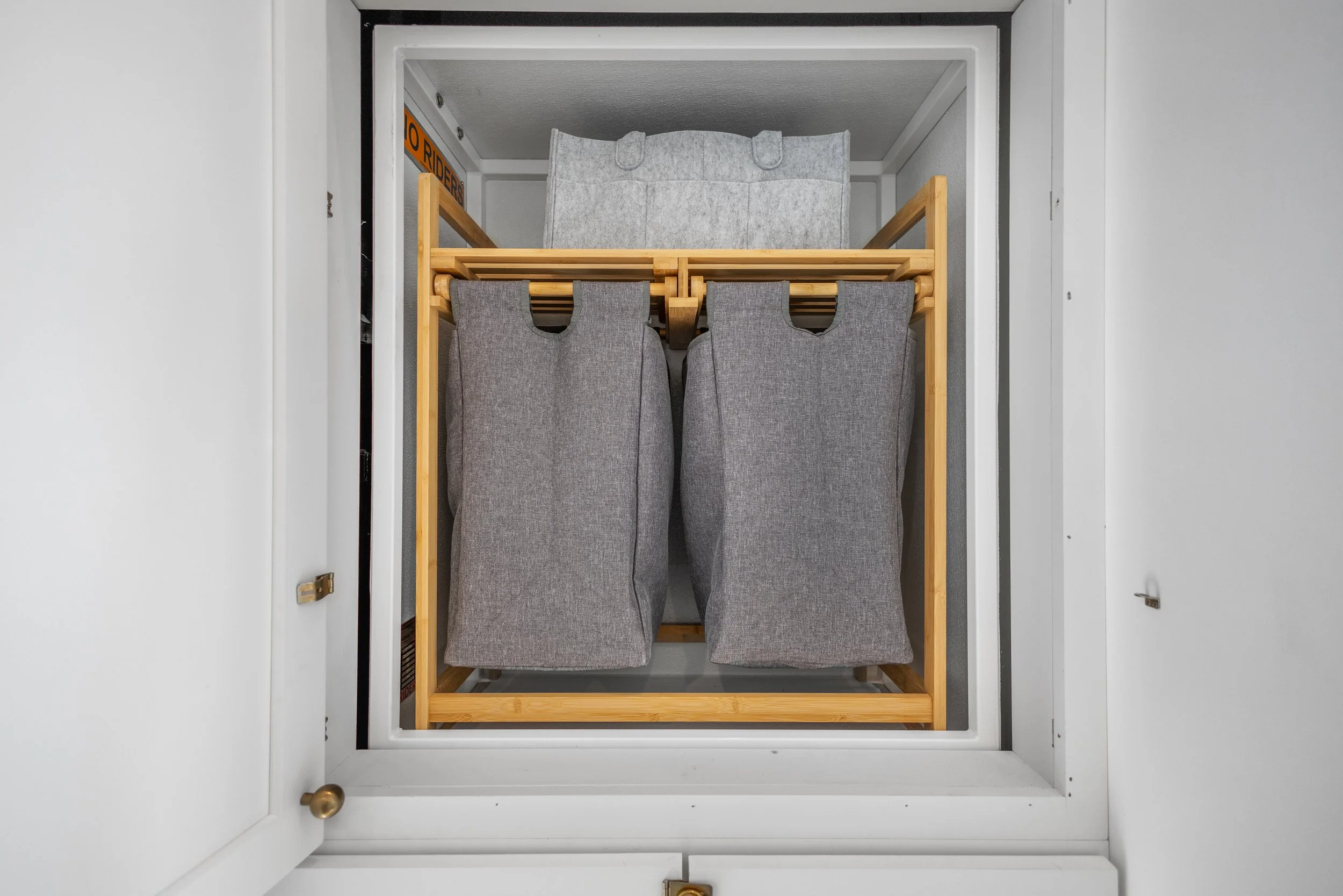 Laundry room dumbwaiter
