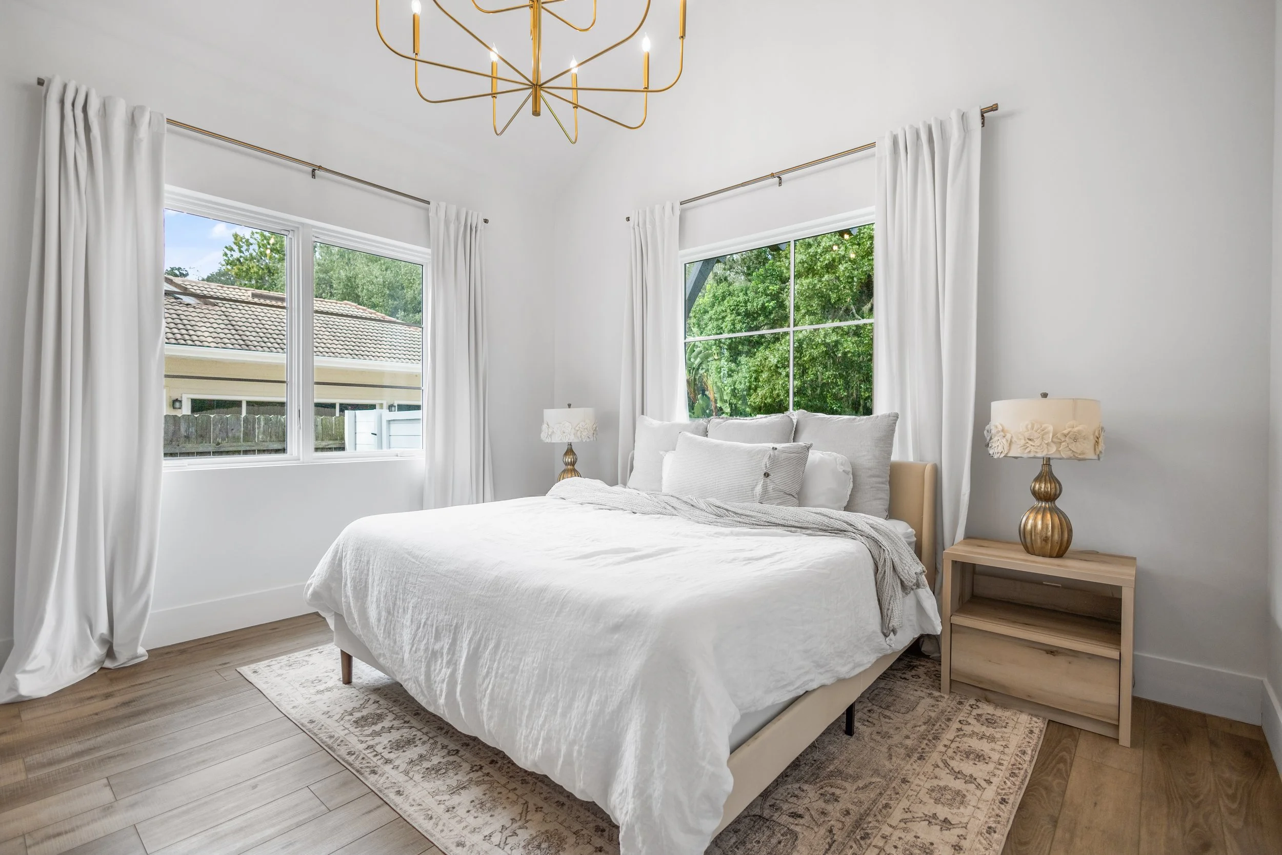 Large guest bedroom