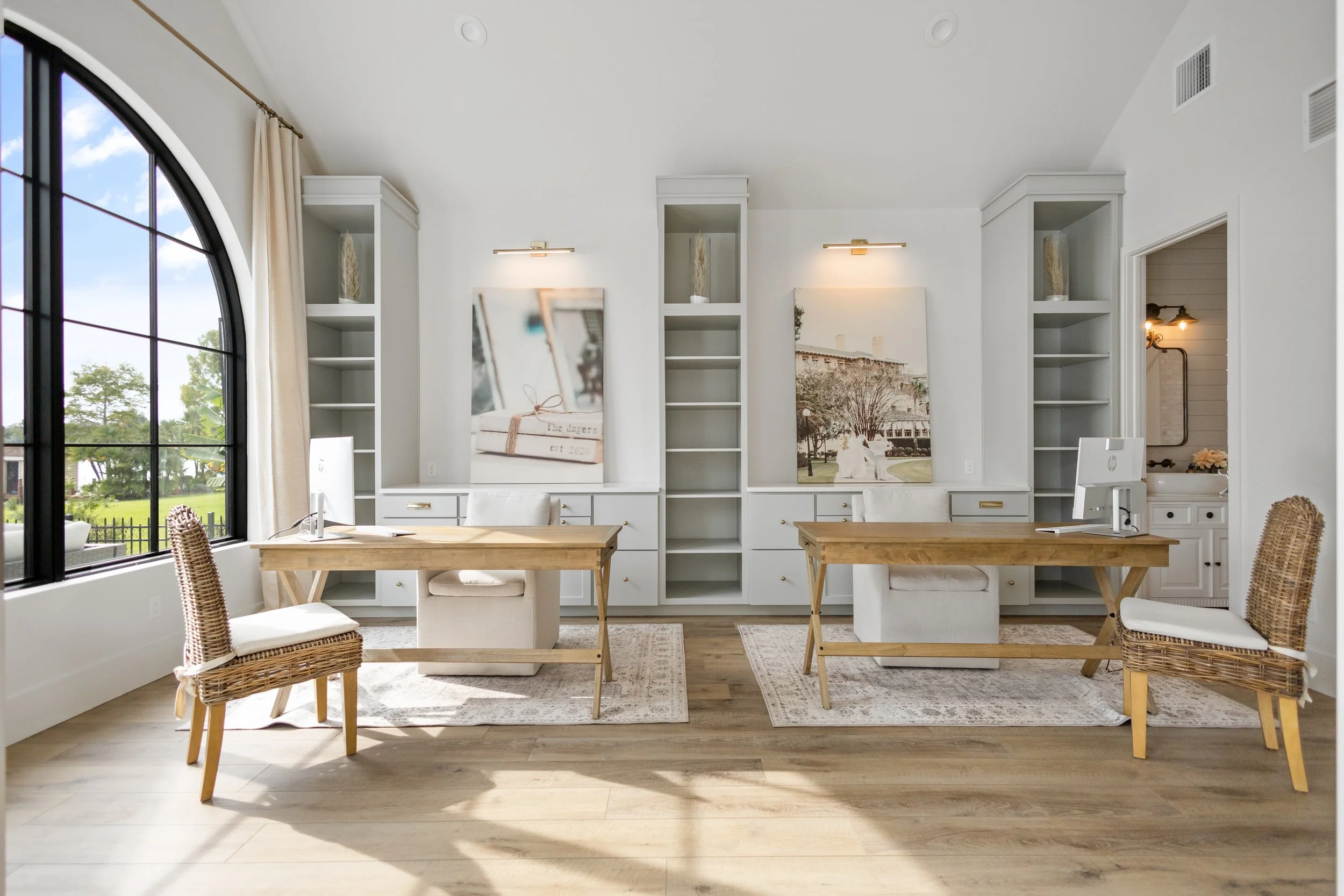 Elegant office