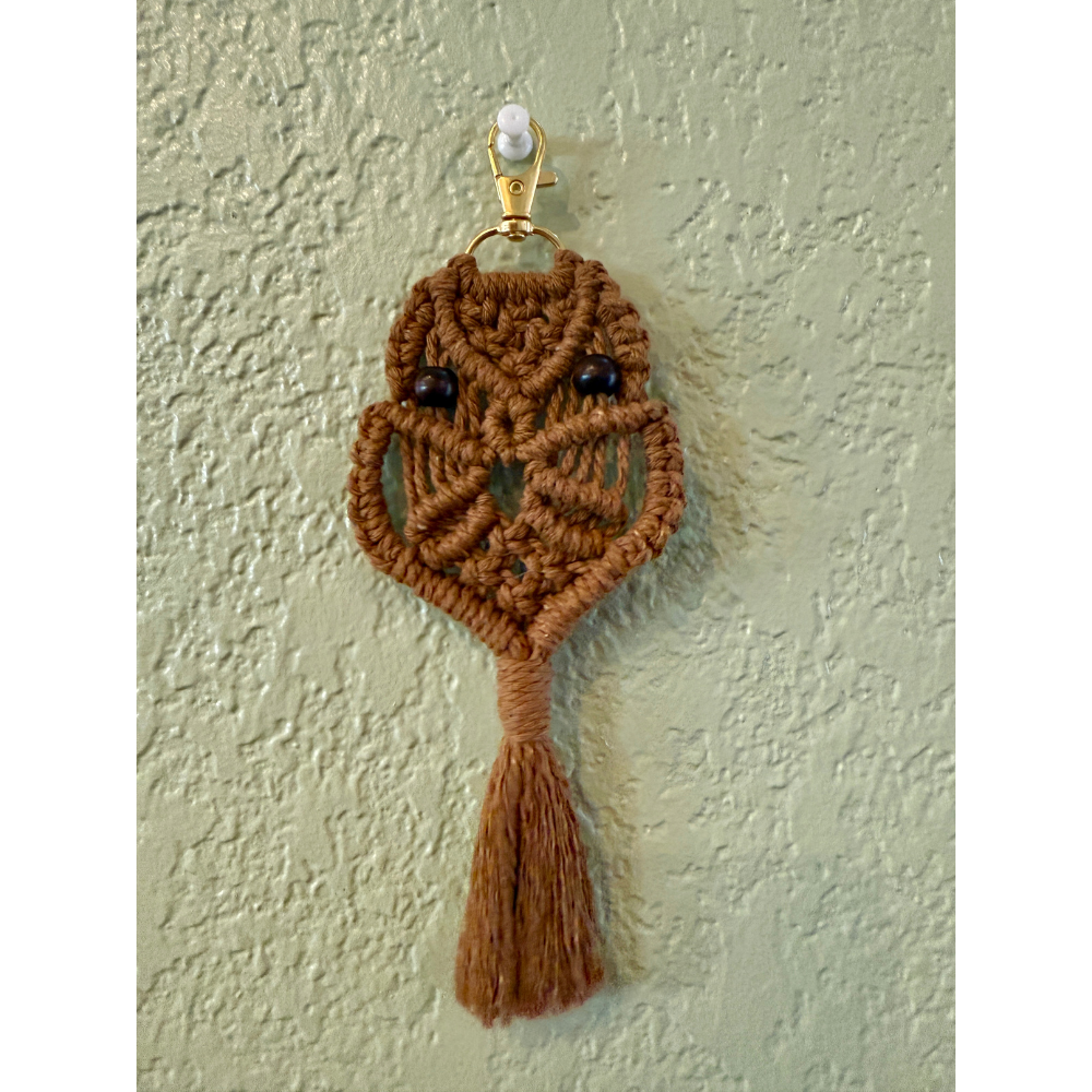 Macramé Owl Keychain – Handmade Boho Bag Charm