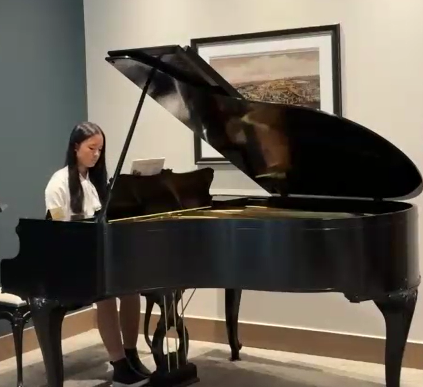Cyndi Zhi.png