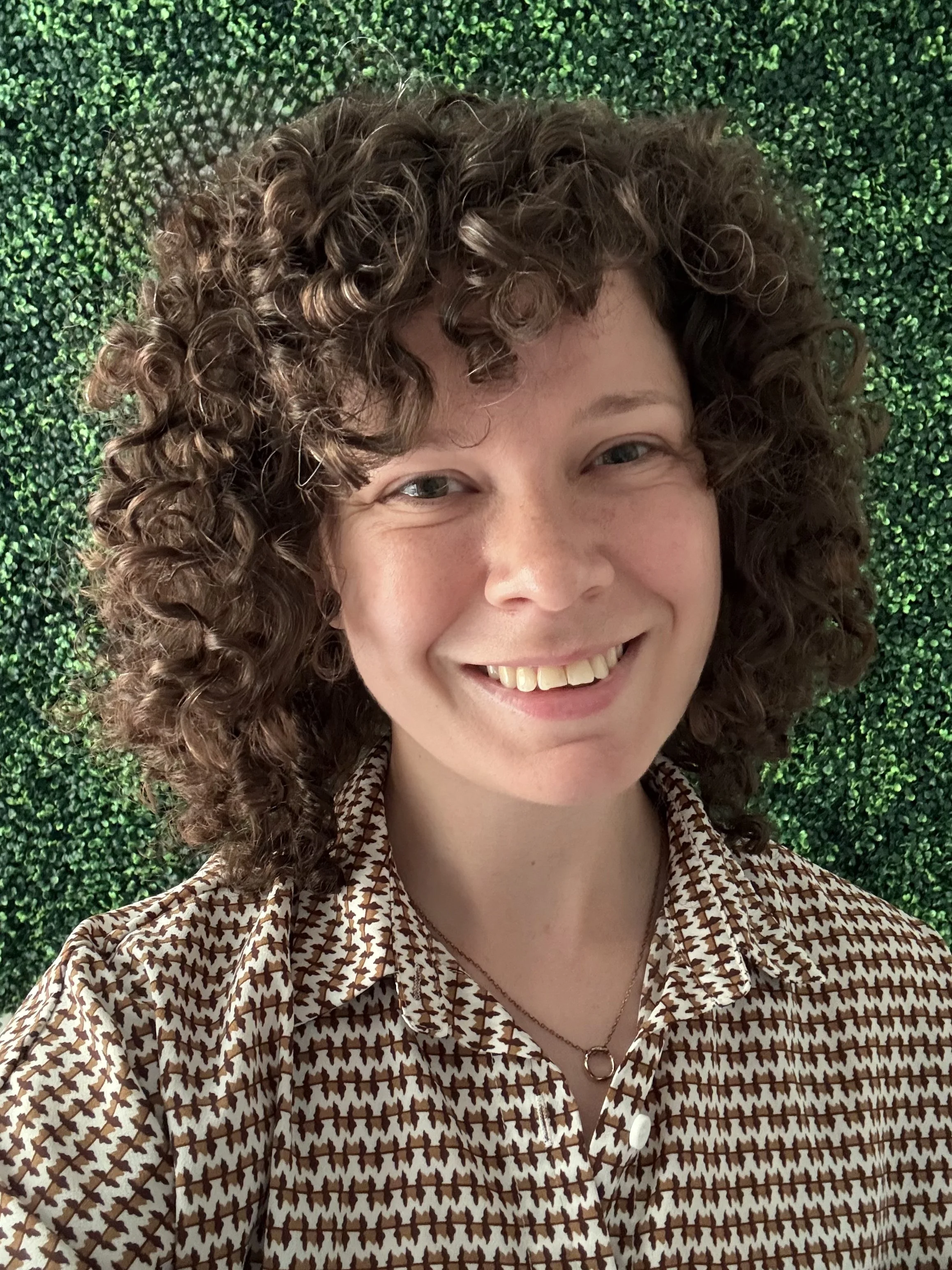 Megan Horvath, APSW. LGBTQ+ and neurodivergent-identified therapist.